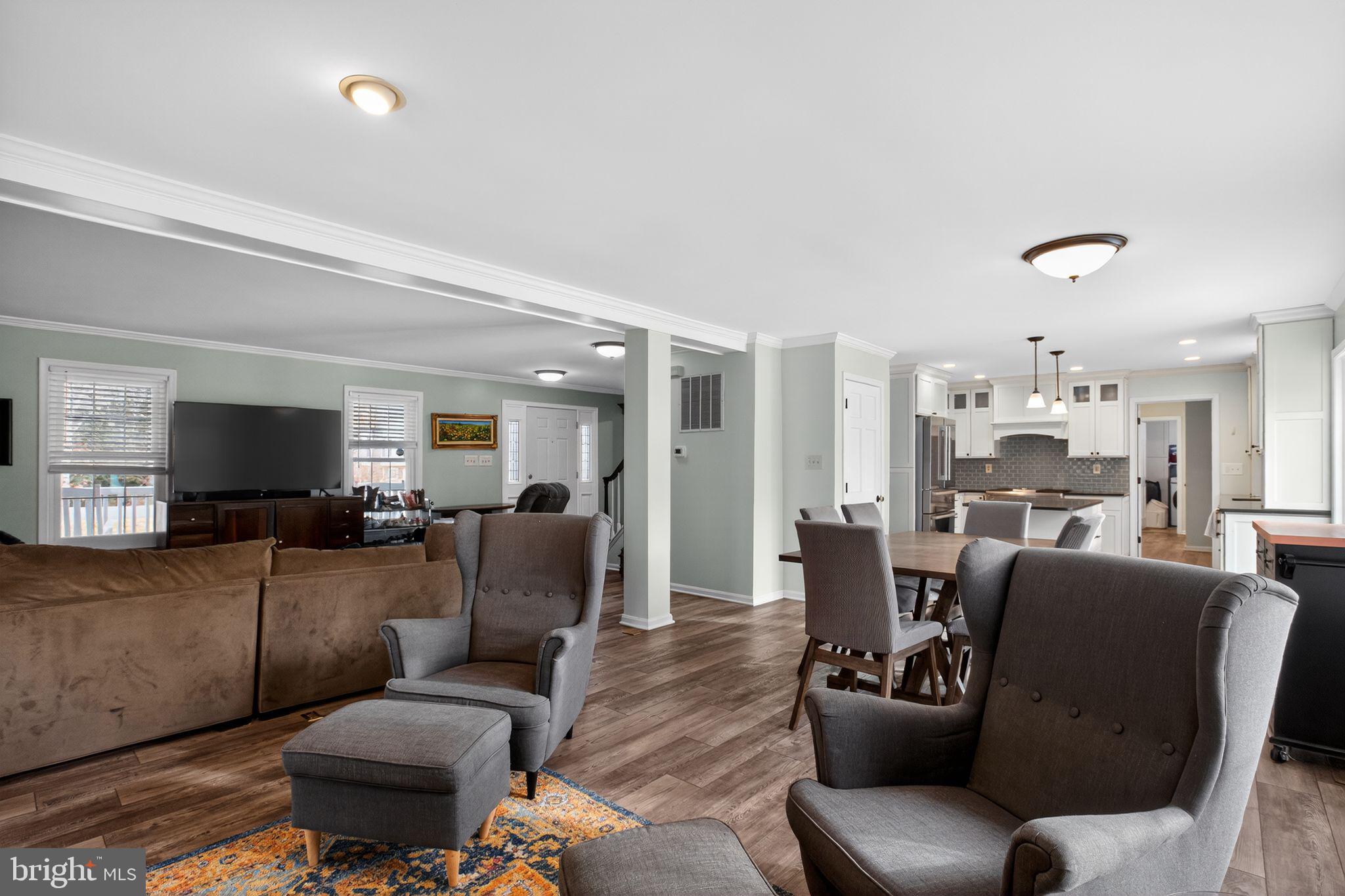 CLARKS RUN - Residential