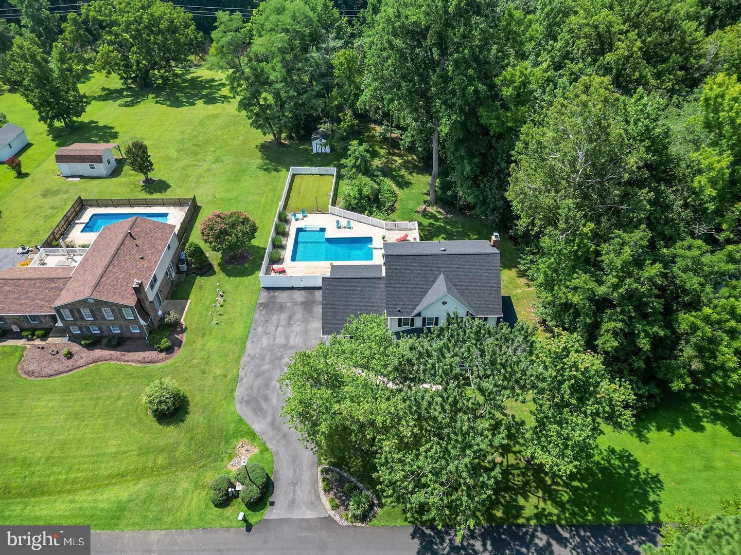 CLARKS RUN - Residential