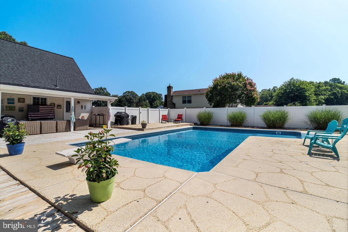 CLARKS RUN - Residential