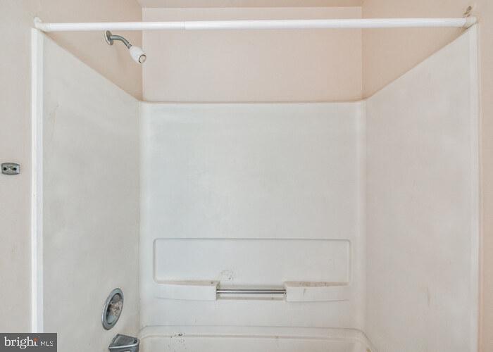 WILLOW WOOD - Residential