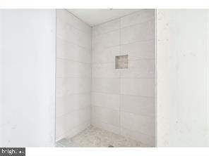 GRADUATE HOSPITAL - Residential Lease