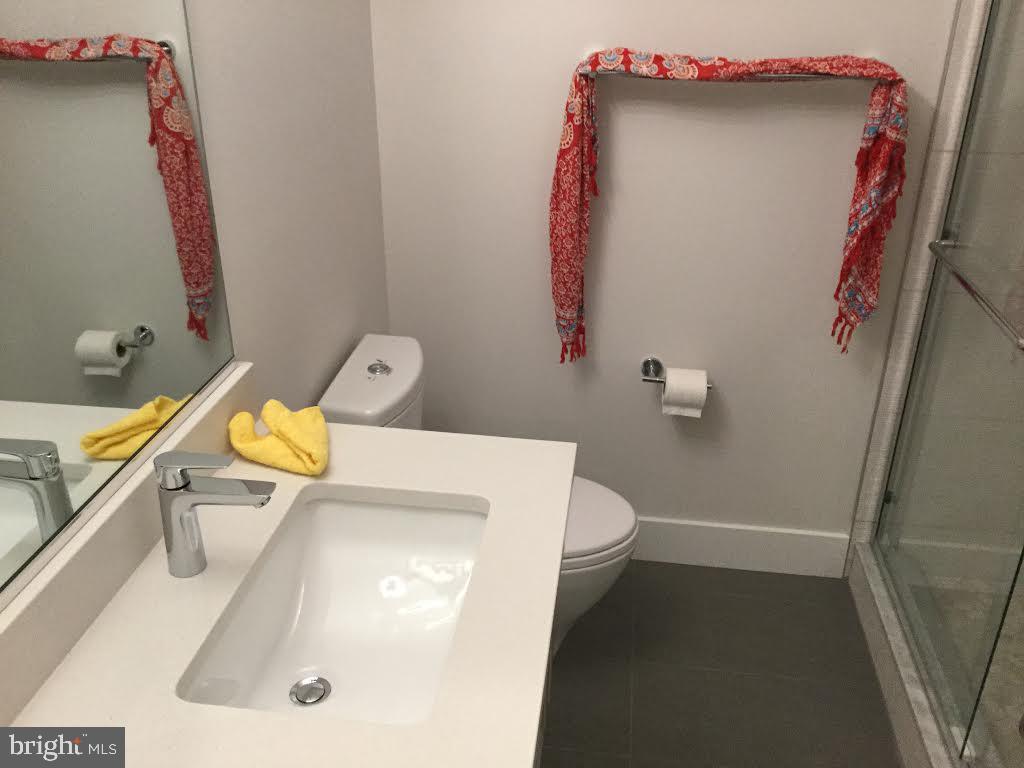 GRADUATE HOSPITAL - Residential Lease