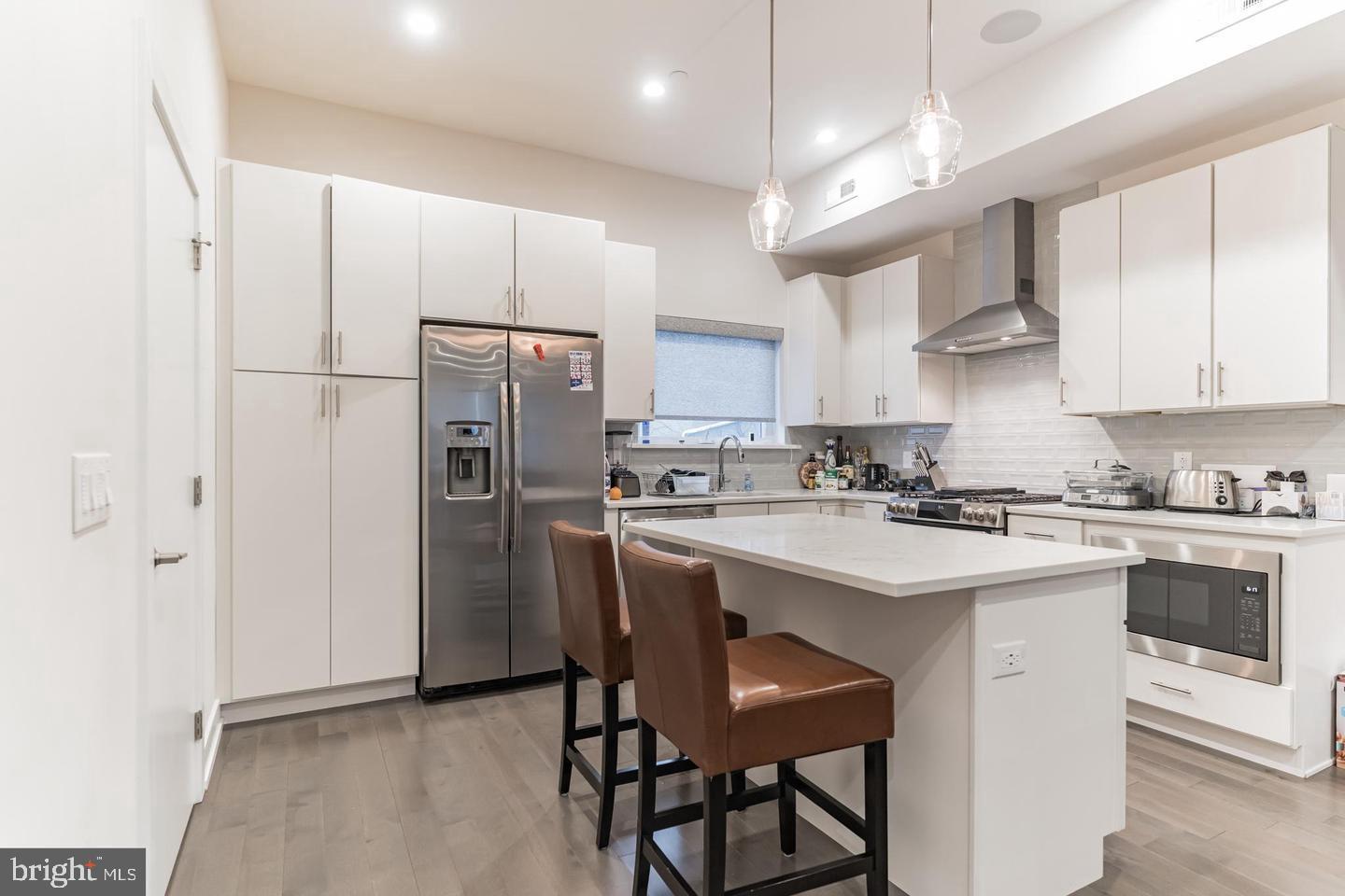 GRADUATE HOSPITAL - Residential Lease