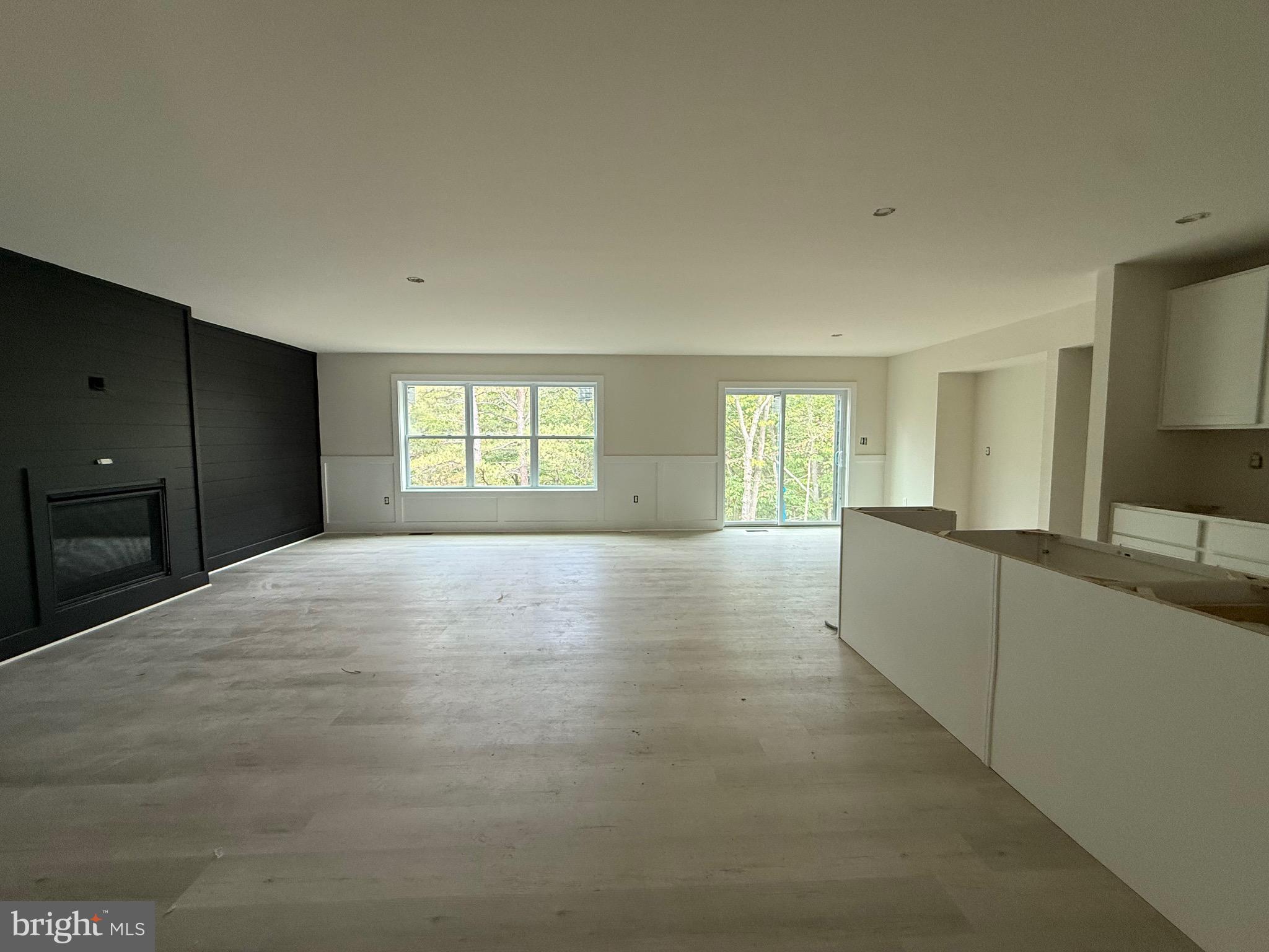 WOODS RESORT - Residential