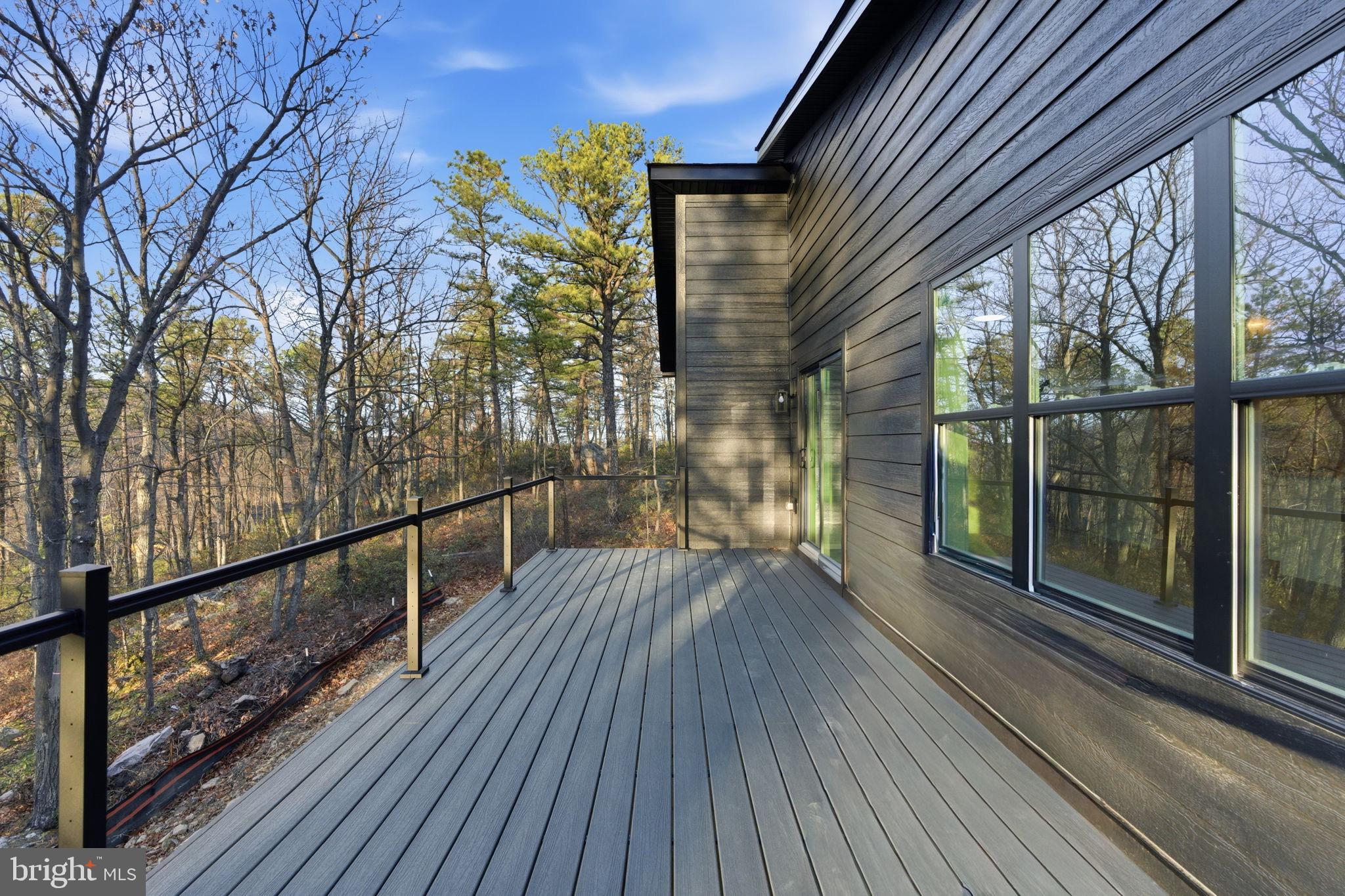 THE WOODS RESORT - Residential