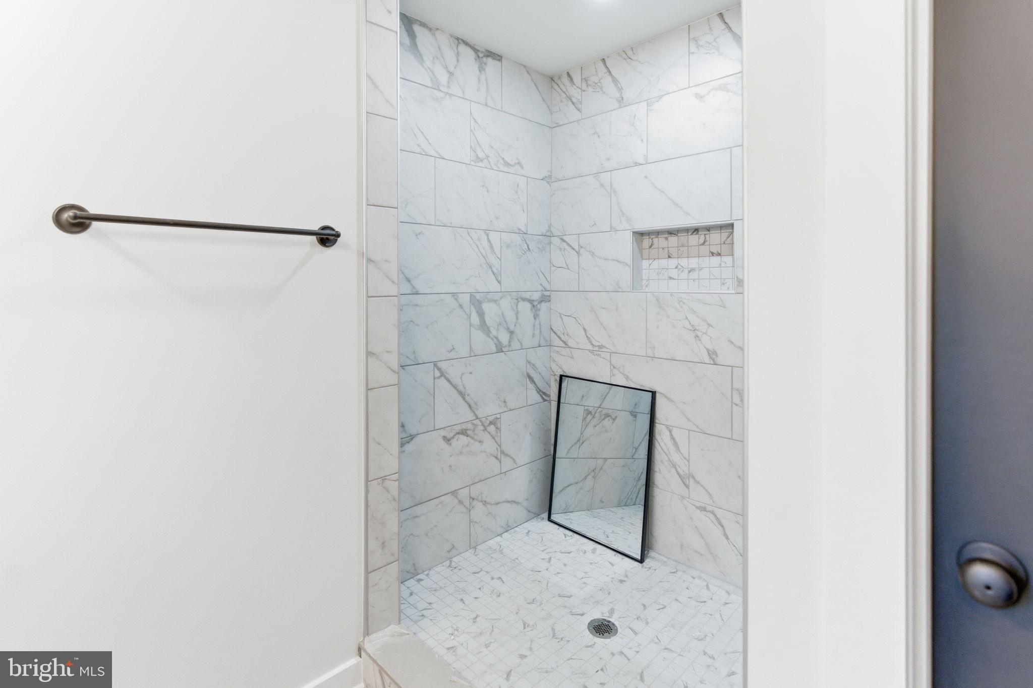 THE WOODS RESORT - Residential