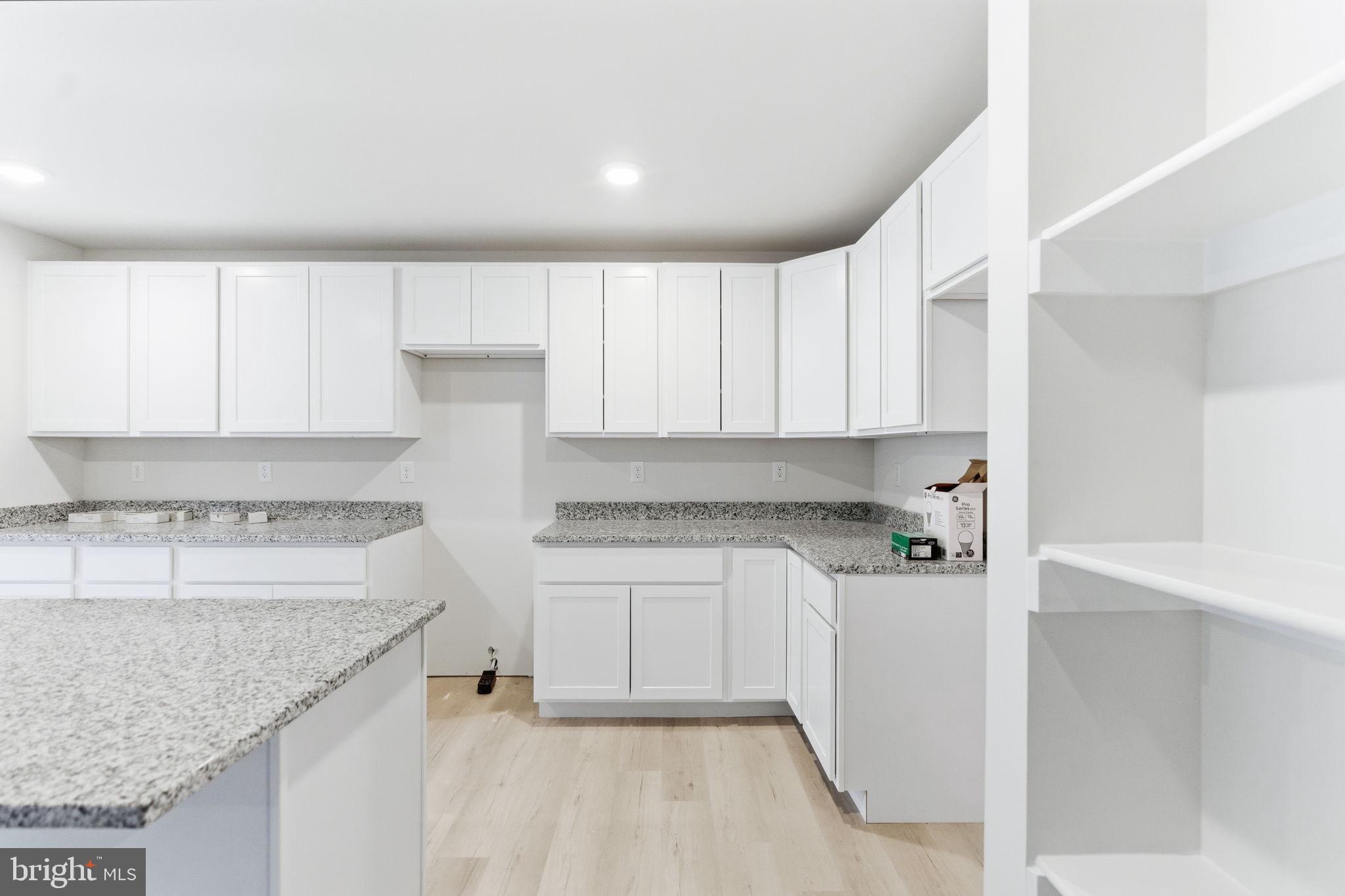 THE WOODS RESORT - Residential