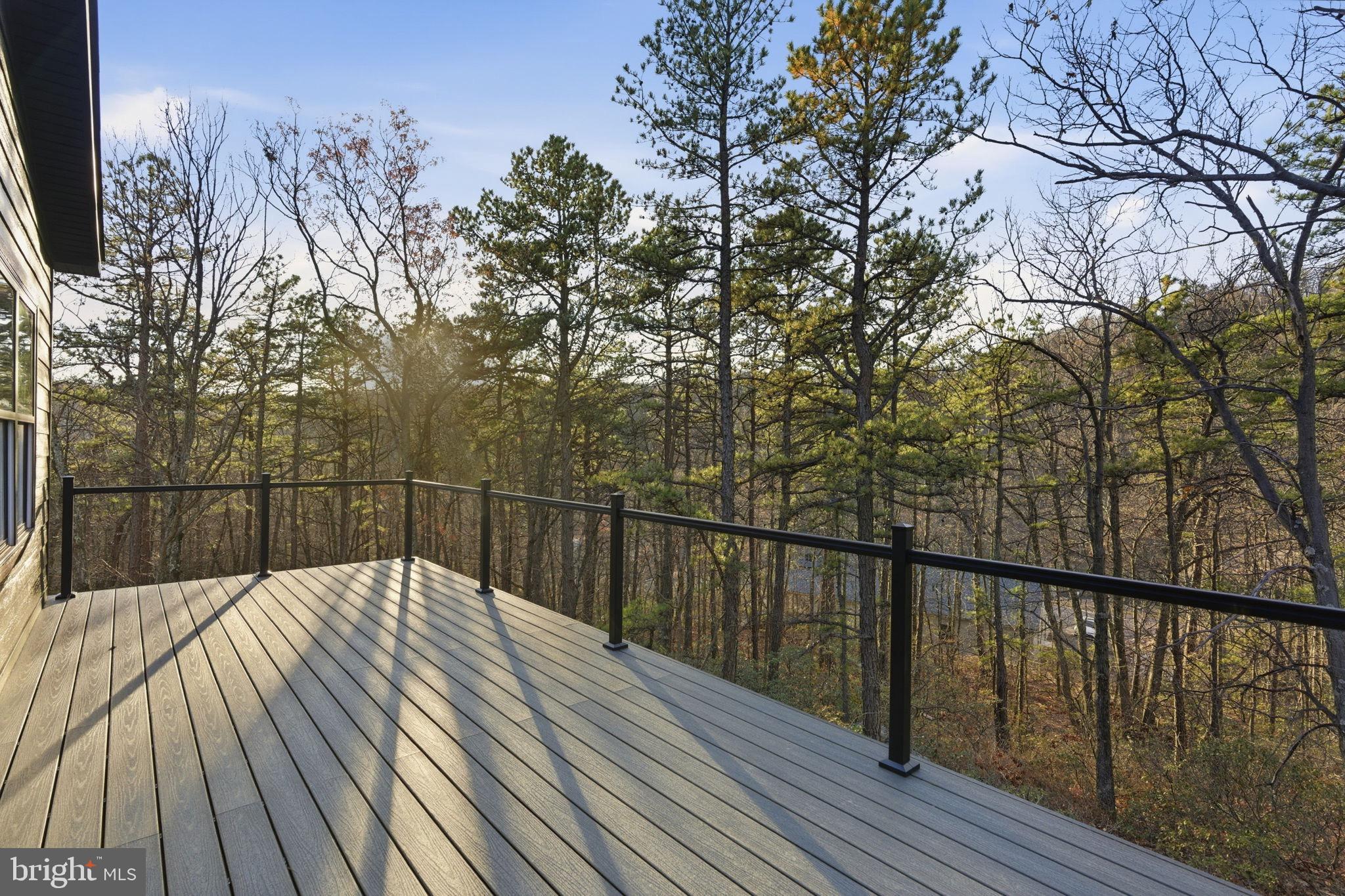 THE WOODS RESORT - Residential