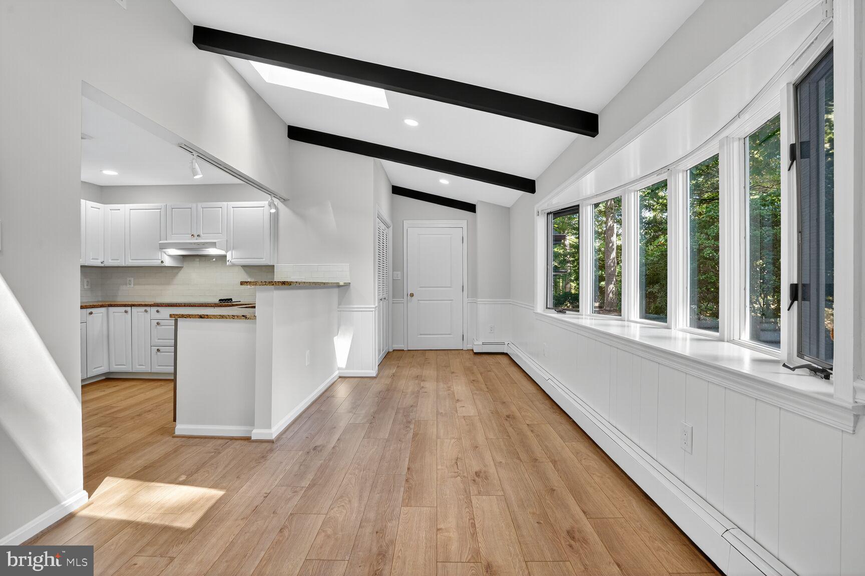 WOODLEY - Residential Lease