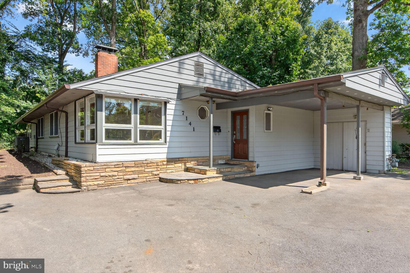 WOODLEY - Residential Lease