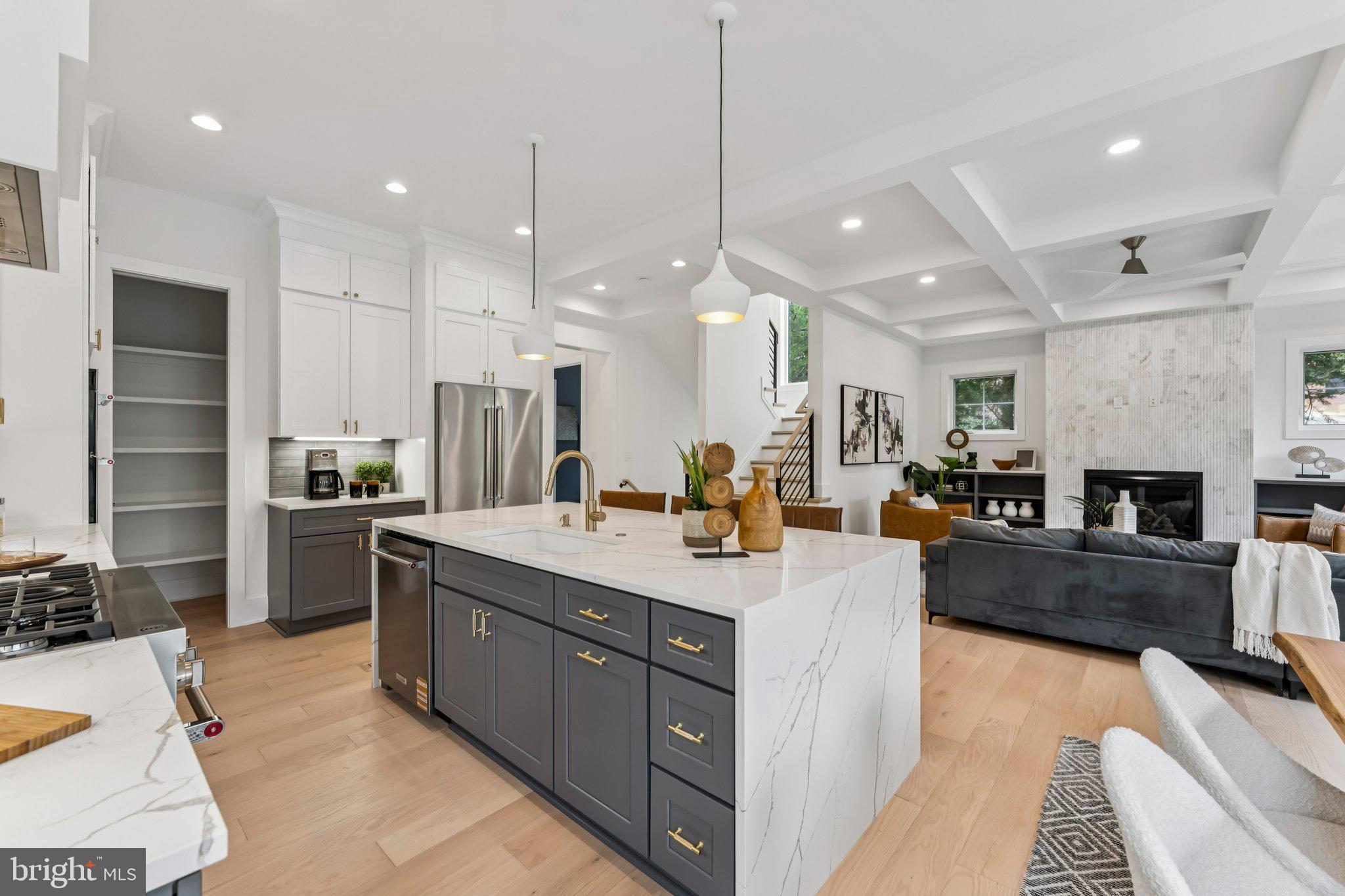 WAYCROFT - WOODLAWN - Residential Lease