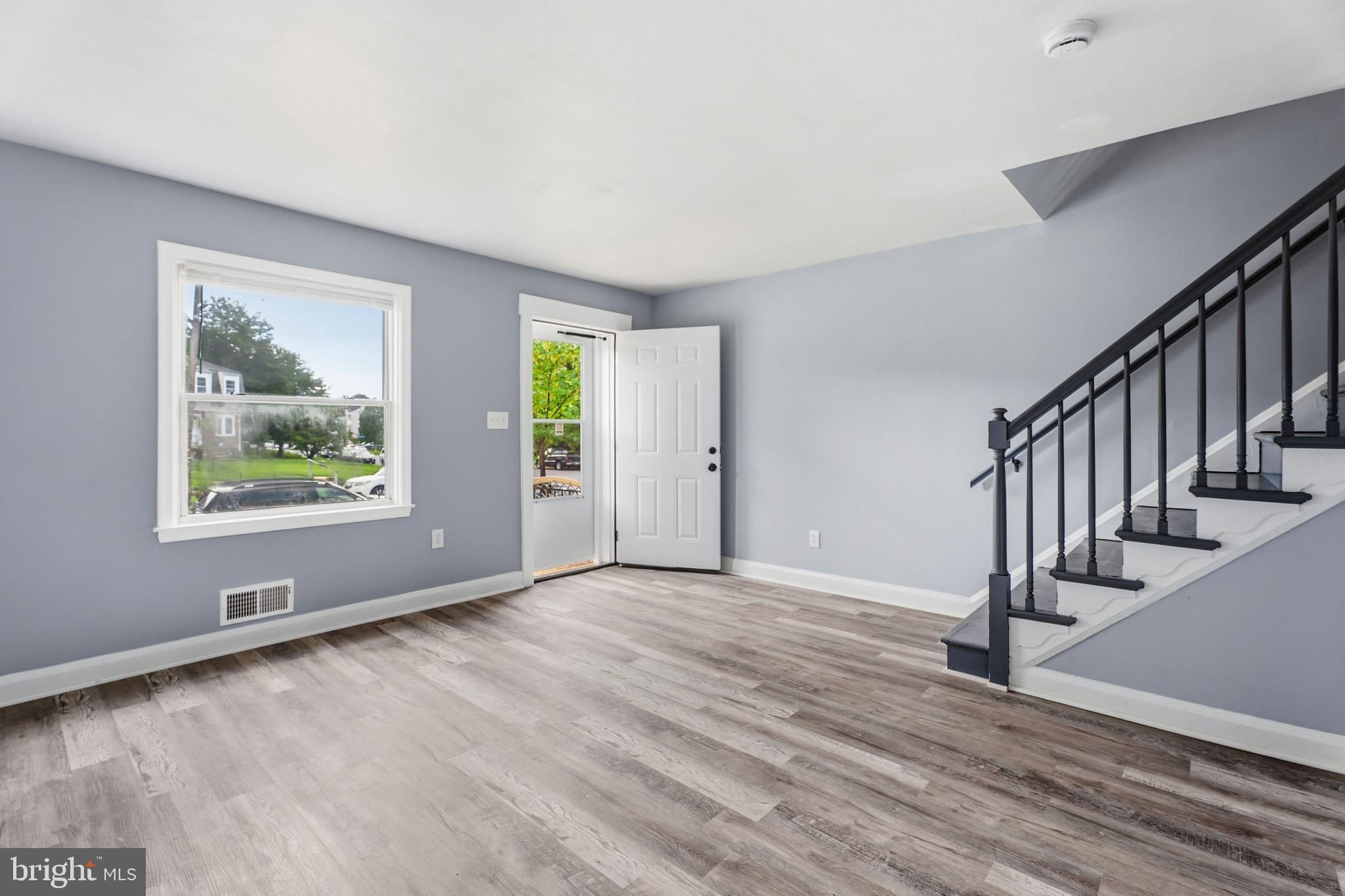 2123 GRAYTHORN ROAD