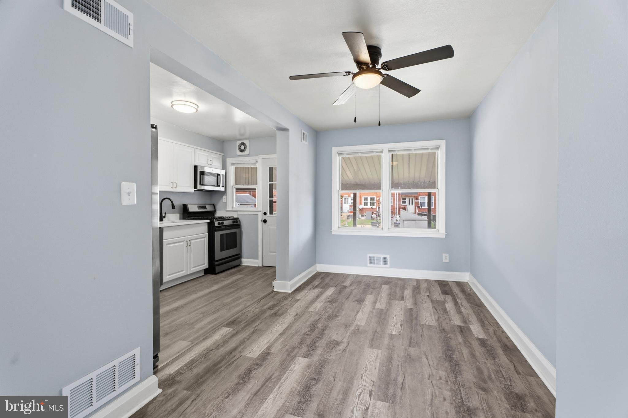 2123 GRAYTHORN ROAD