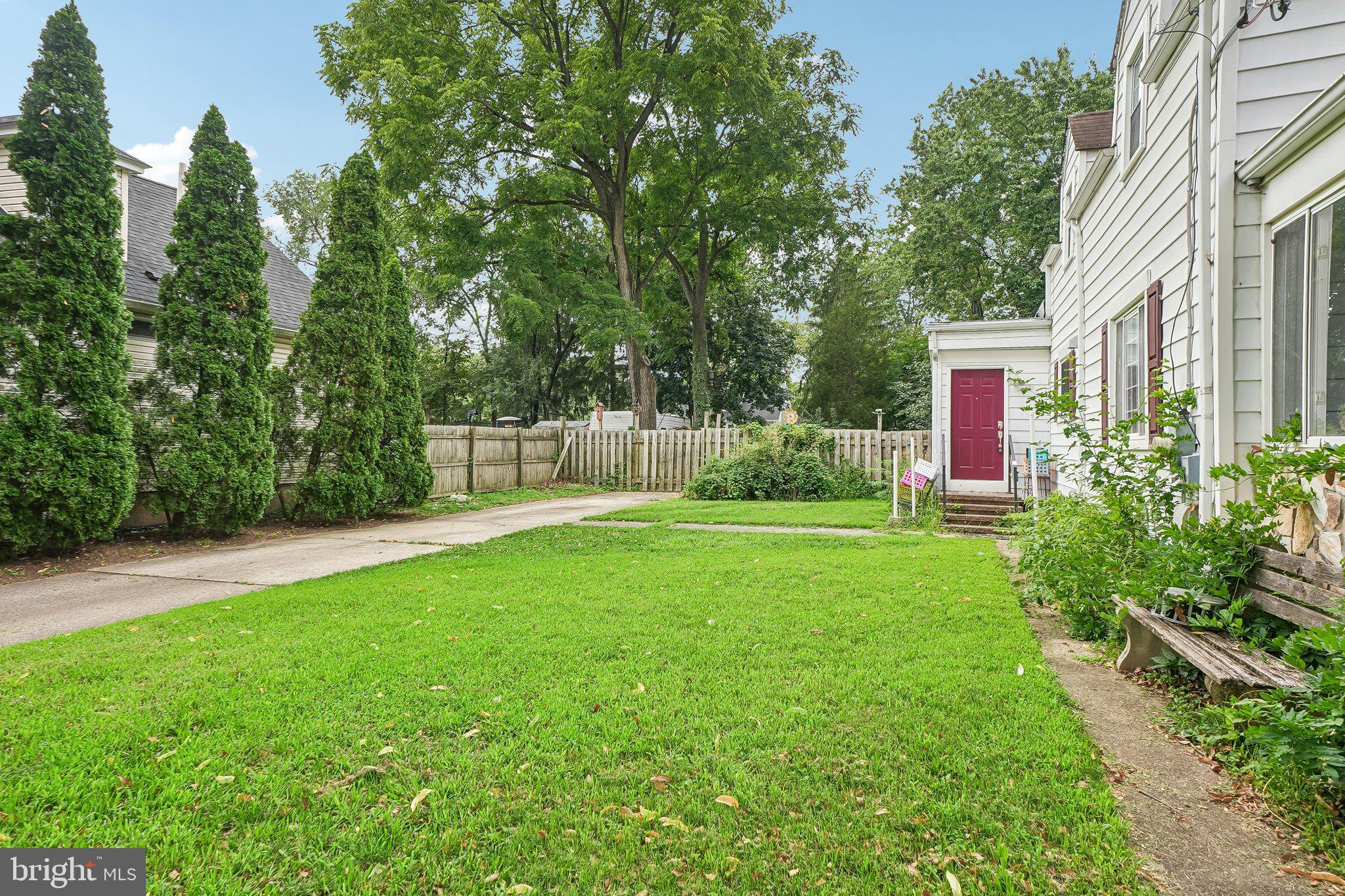 135 KEYSTONE AVENUE
