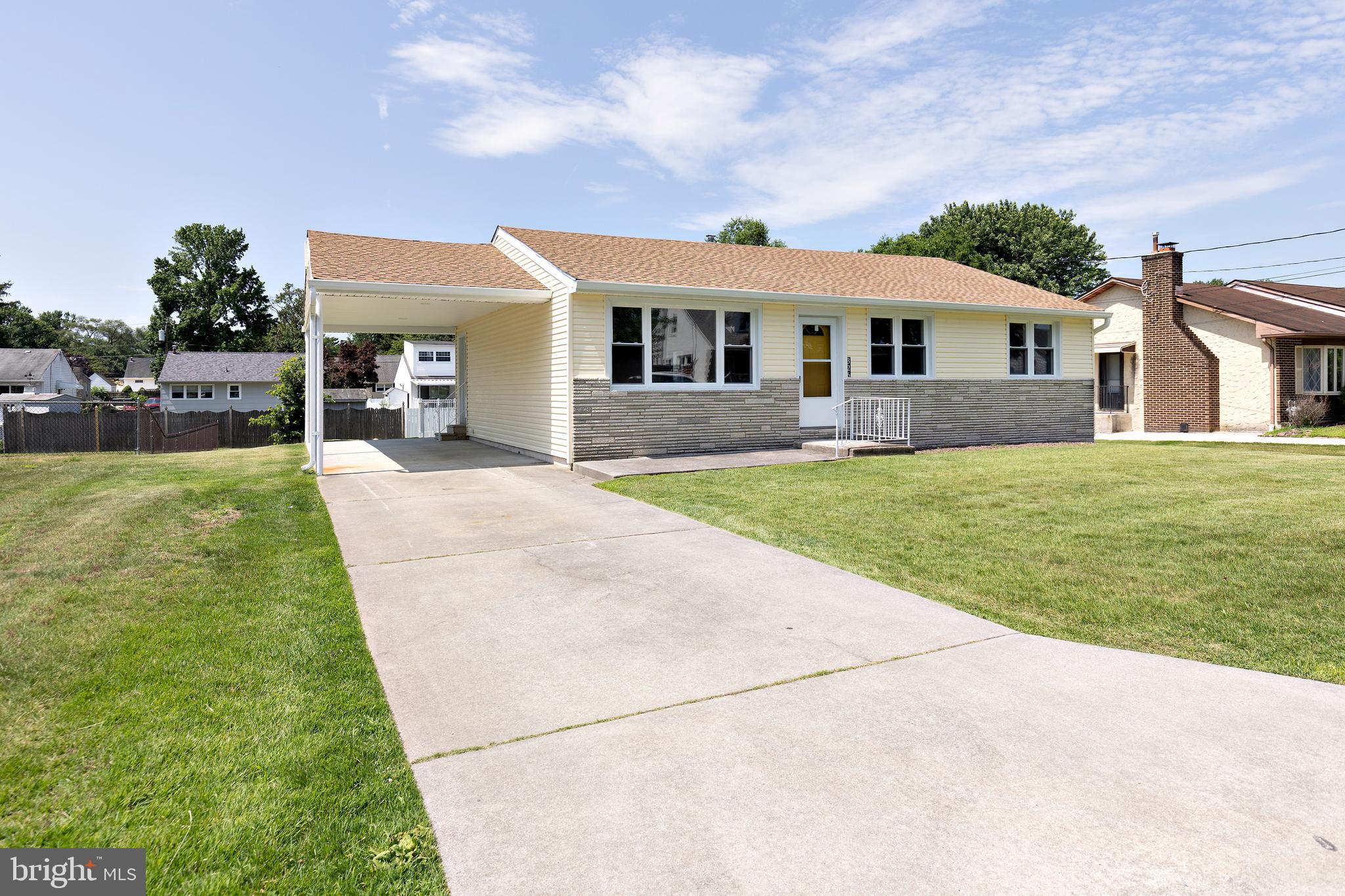 326 HILLCREST LANE