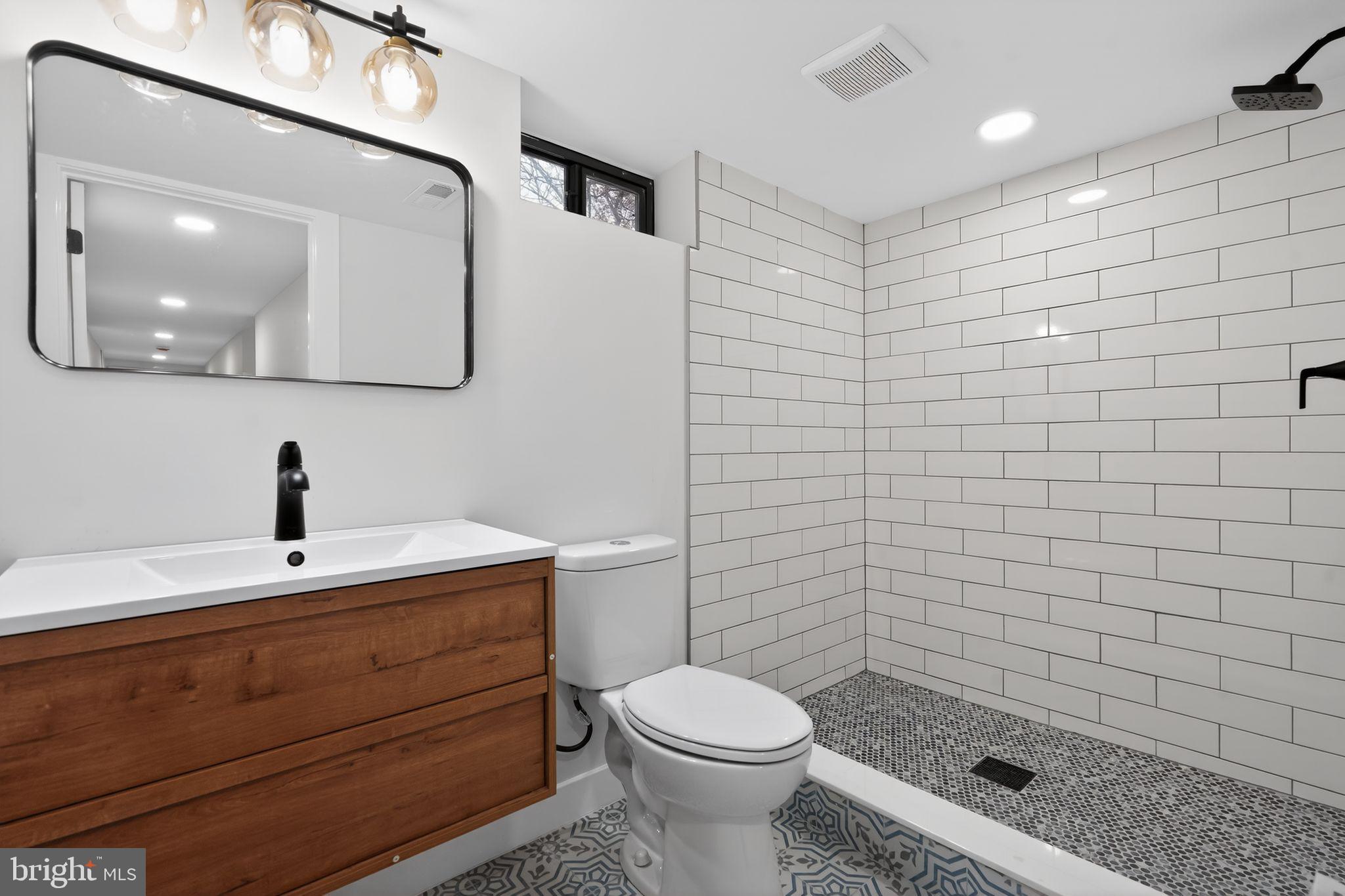 ELKINS PARK - Residential