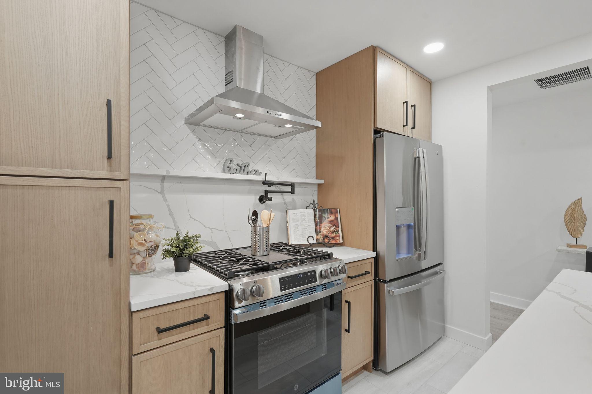 ELKINS PARK - Residential