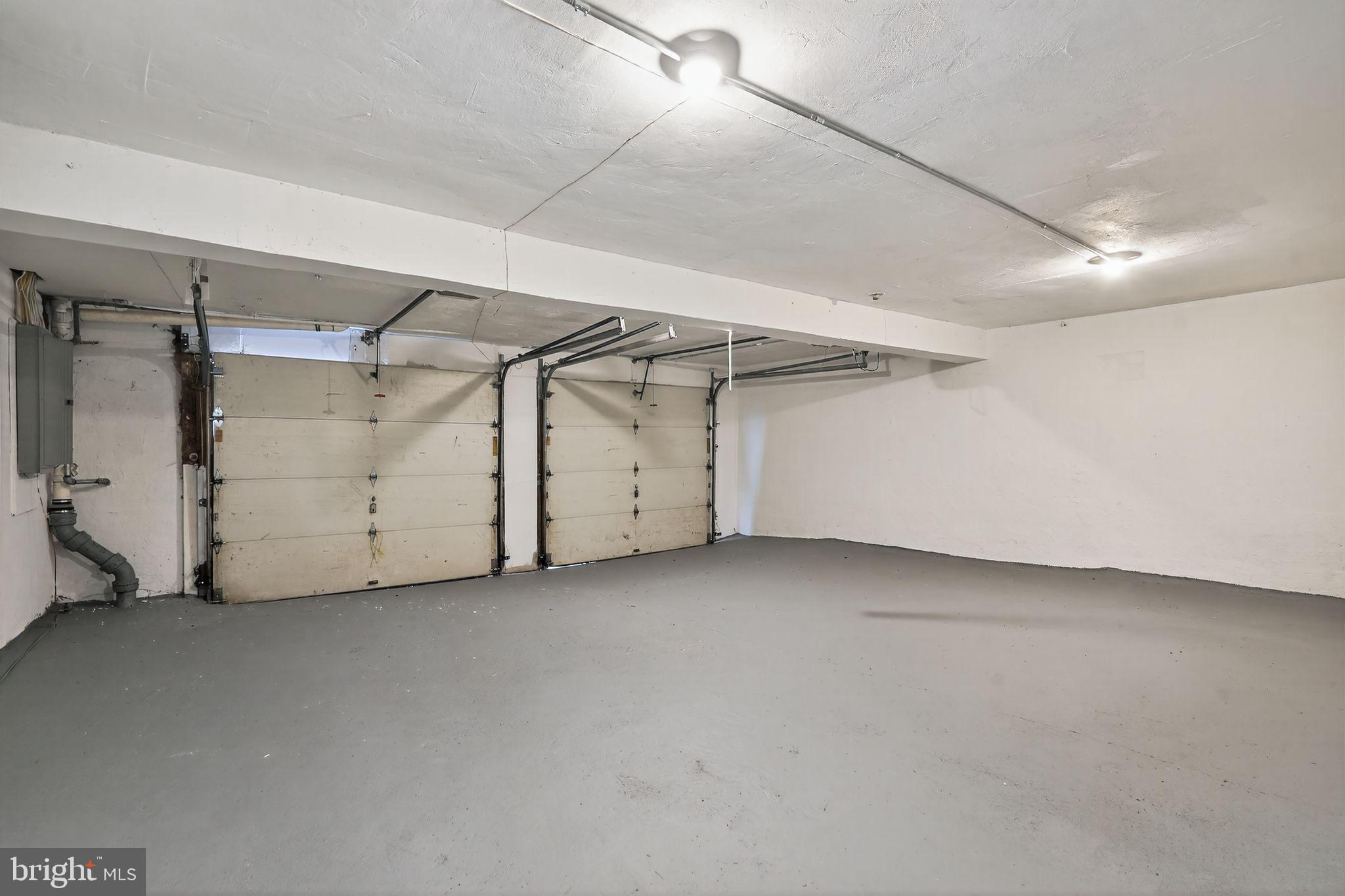 ELKINS PARK - Residential