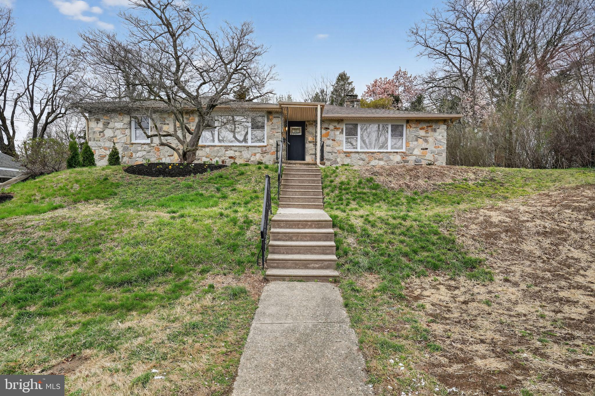 ELKINS PARK - Residential