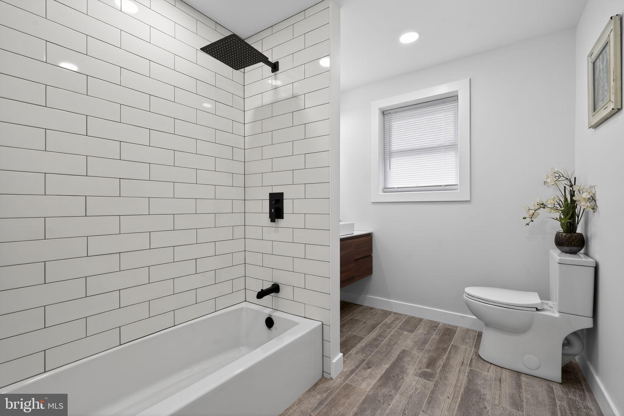 ELKINS PARK - Residential