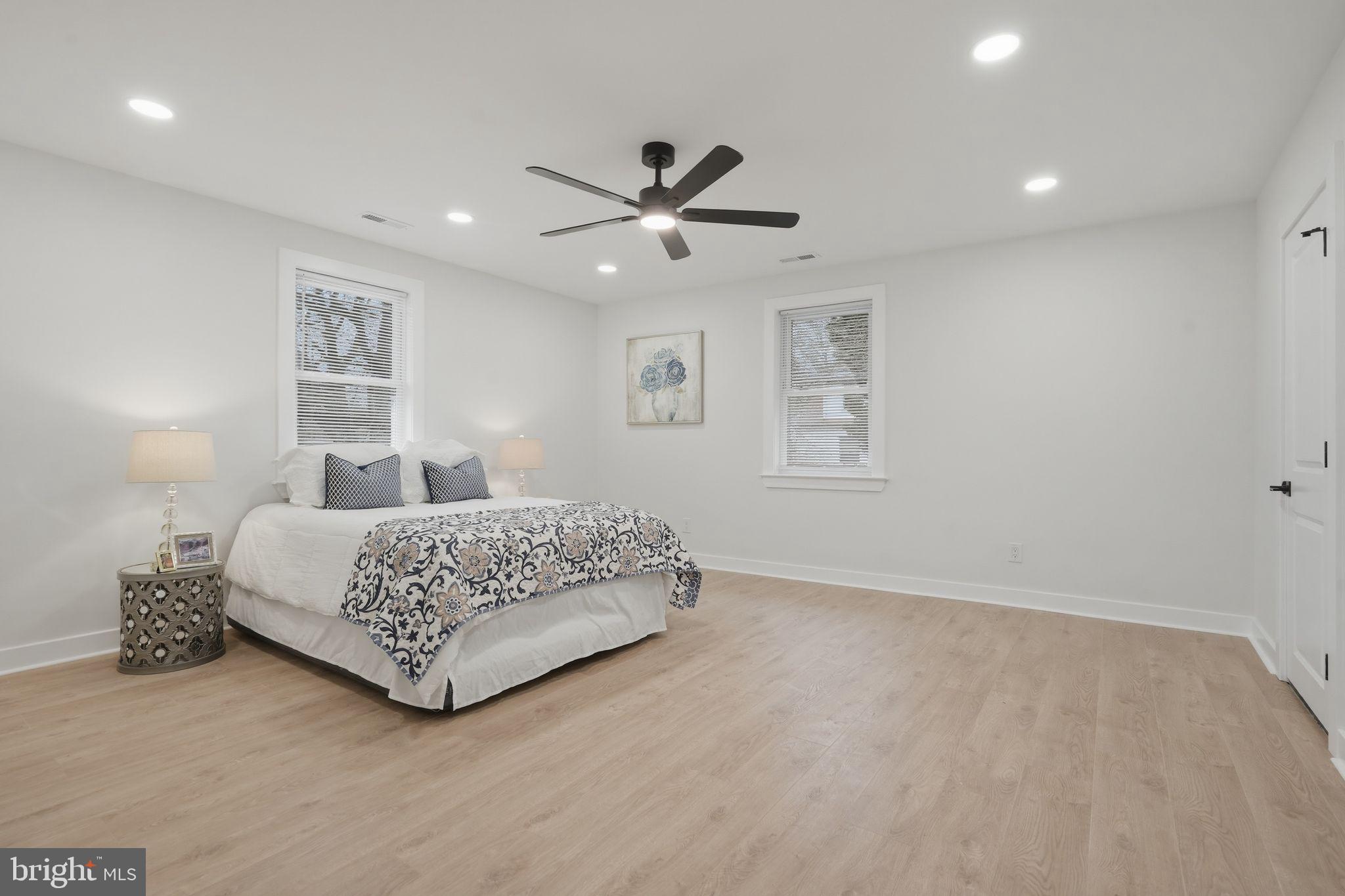 ELKINS PARK - Residential