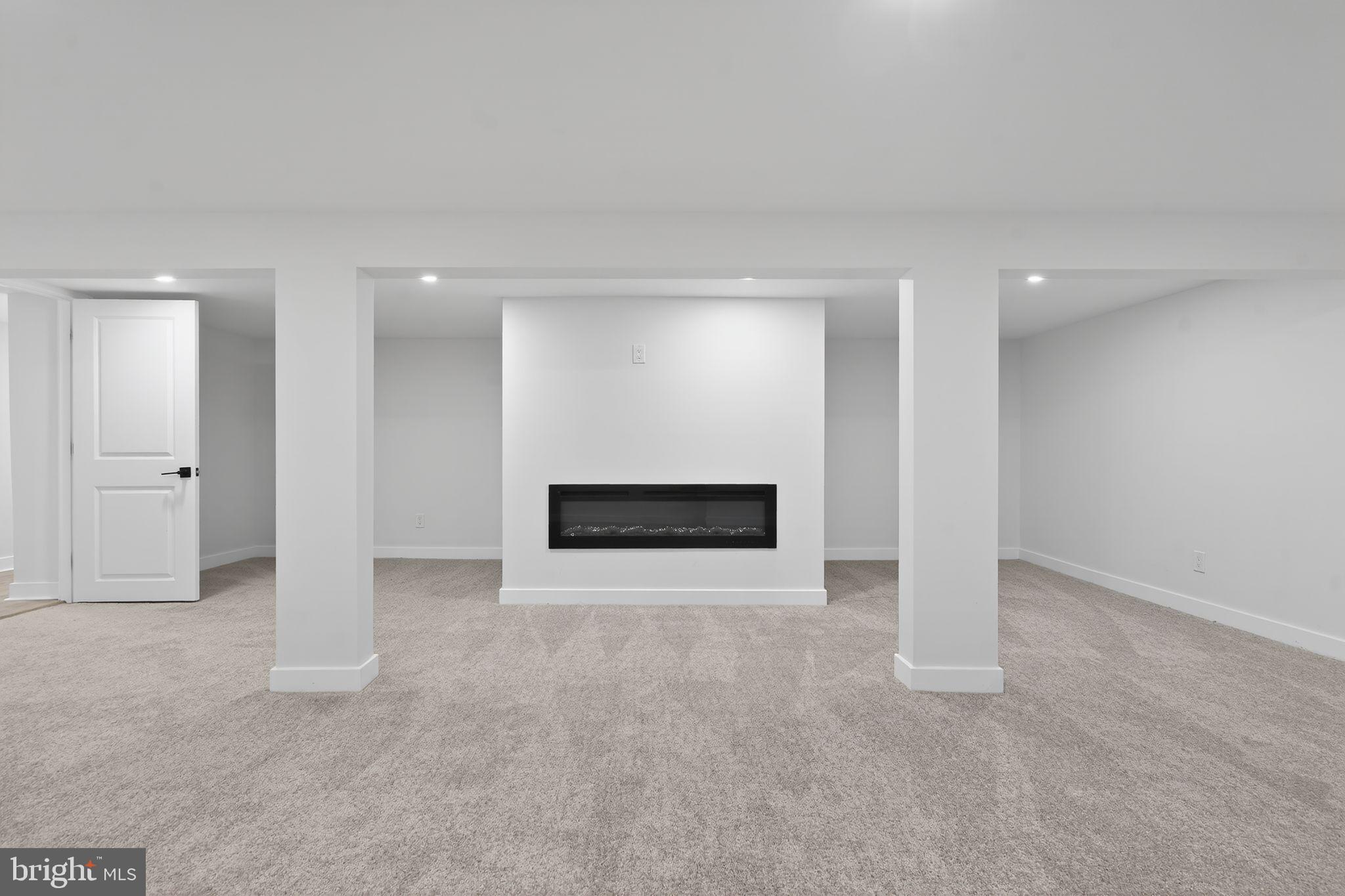 ELKINS PARK - Residential