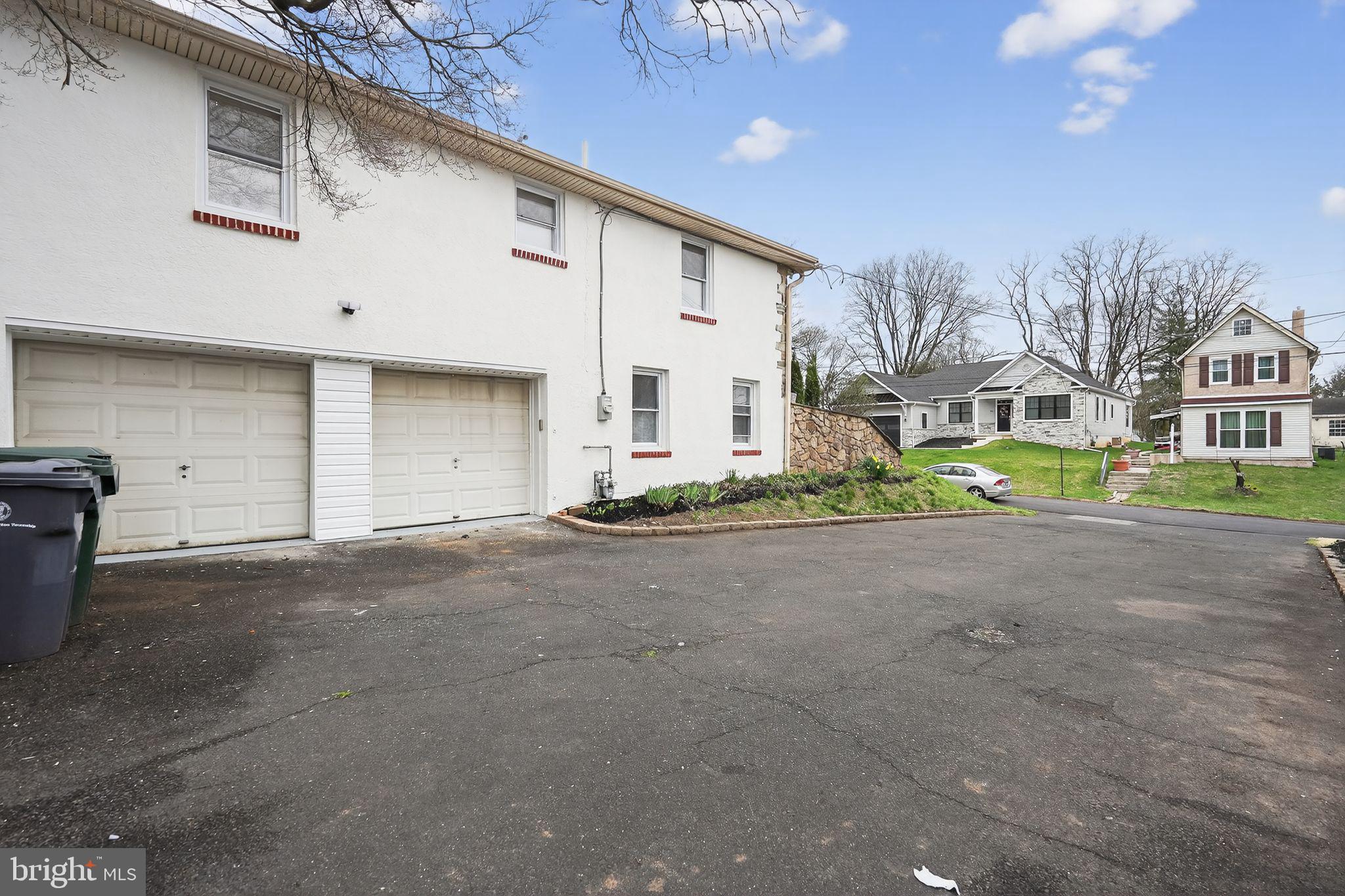 ELKINS PARK - Residential