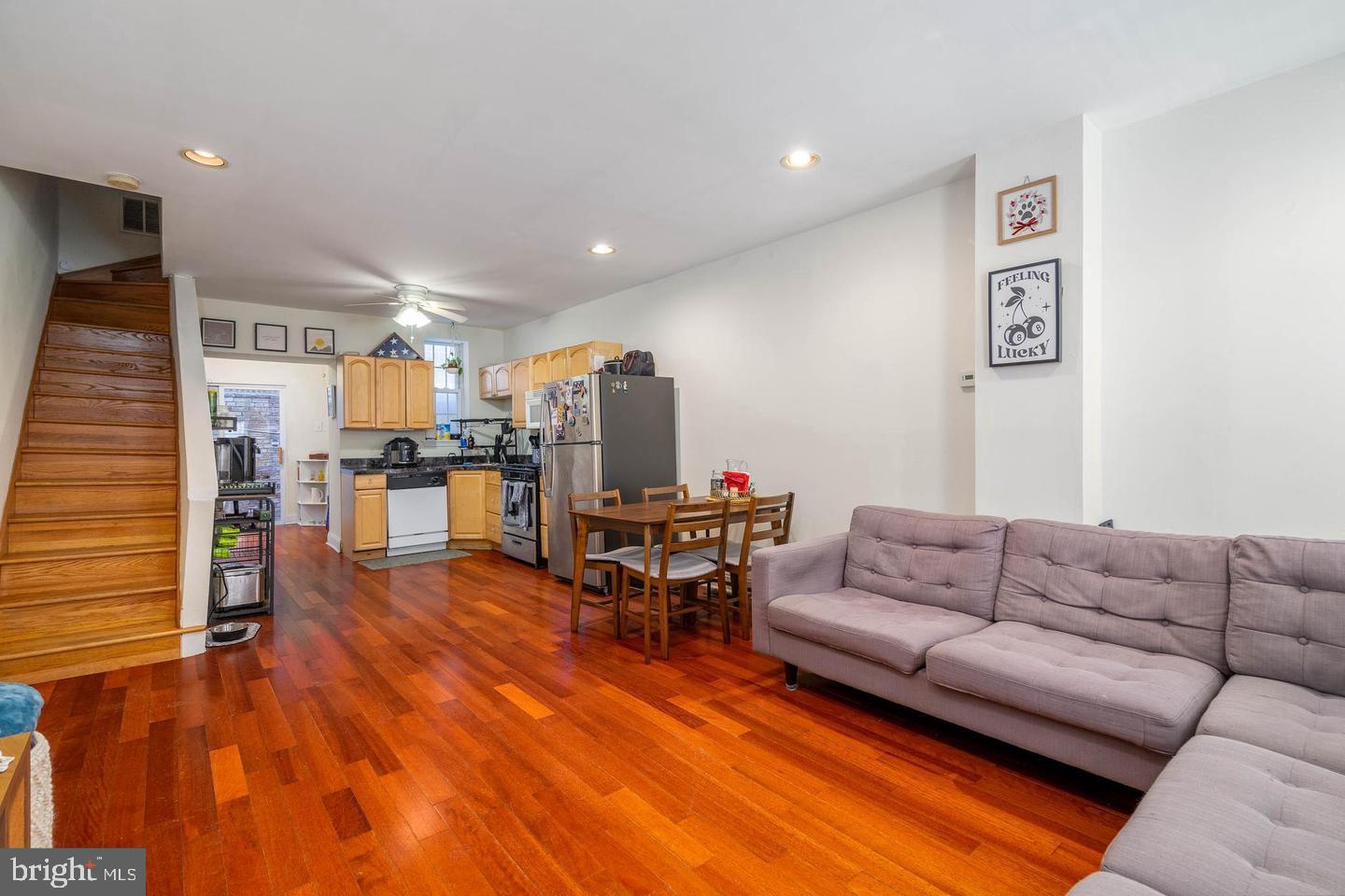 GRADUATE HOSPITAL - Residential Lease