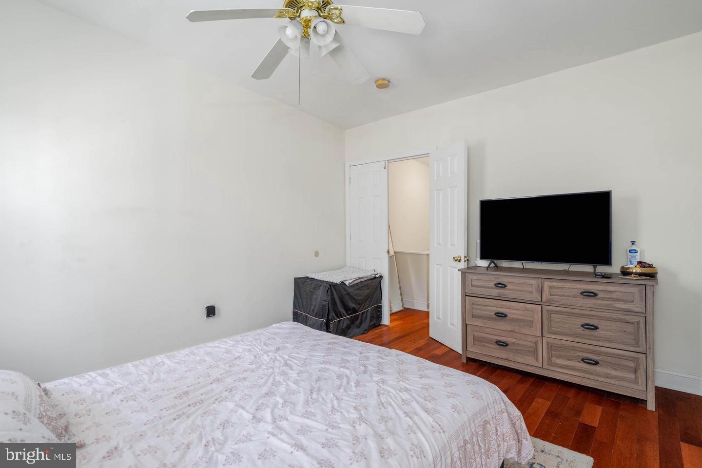 GRADUATE HOSPITAL - Residential Lease