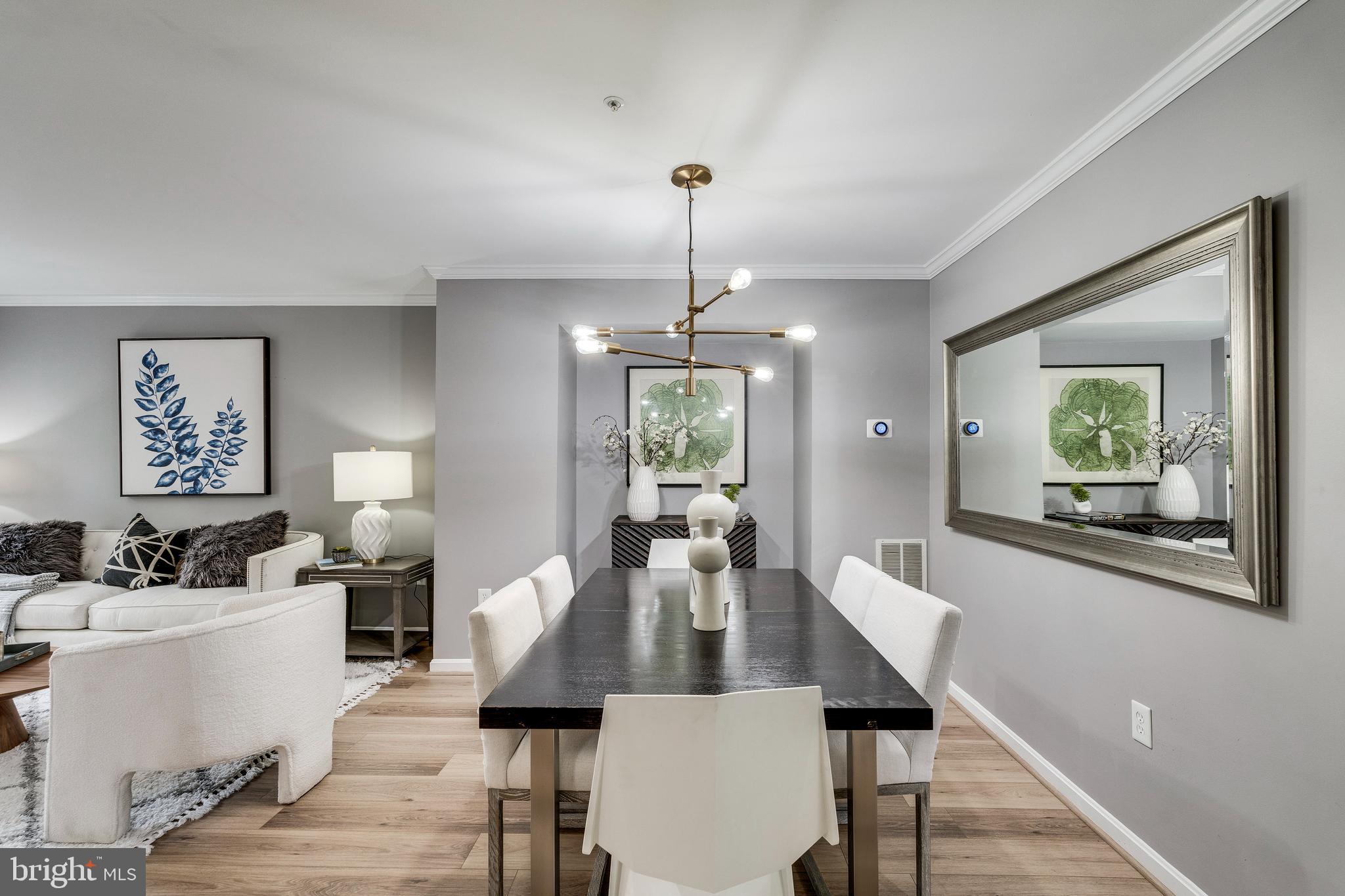 WOODVIEW VILLAGE - Residential