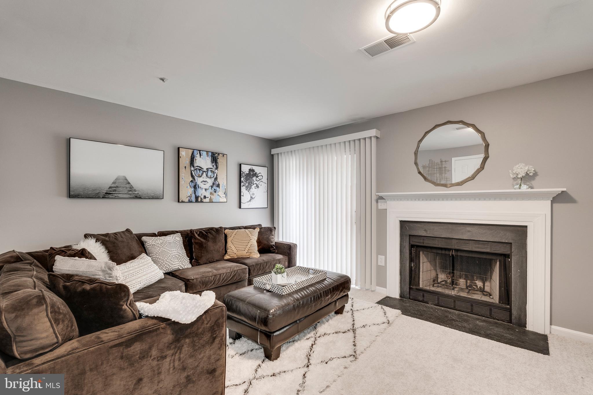 WOODVIEW VILLAGE - Residential