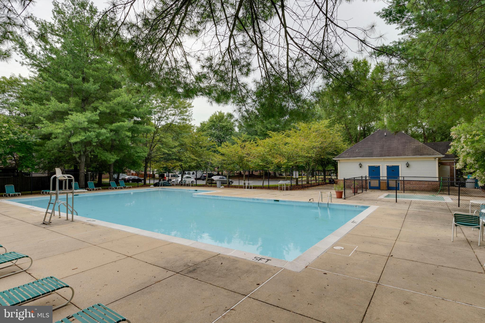 WOODVIEW VILLAGE - Residential