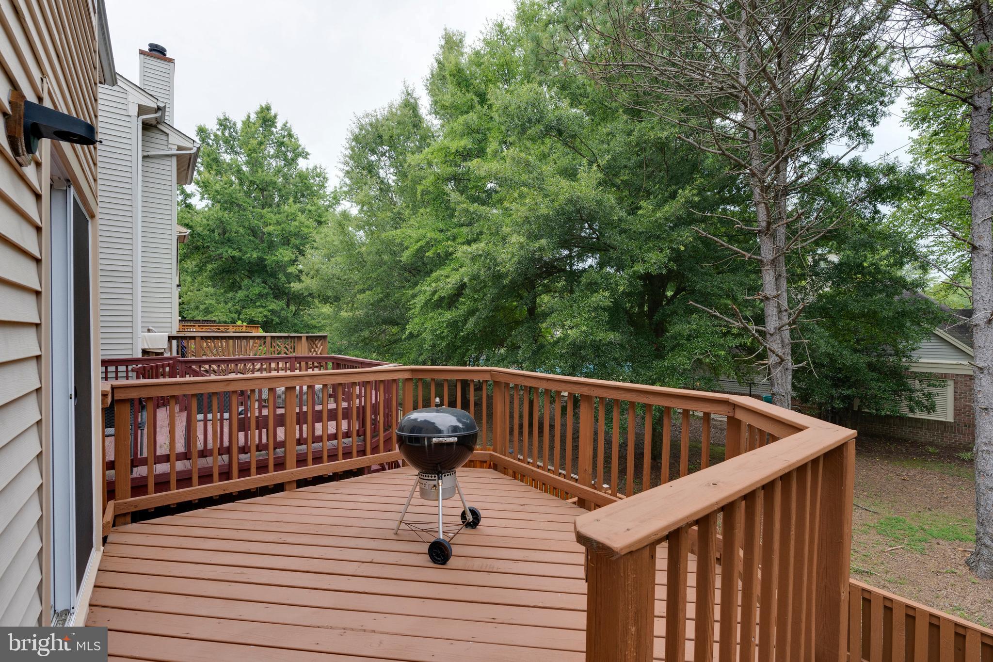 WOODVIEW VILLAGE - Residential