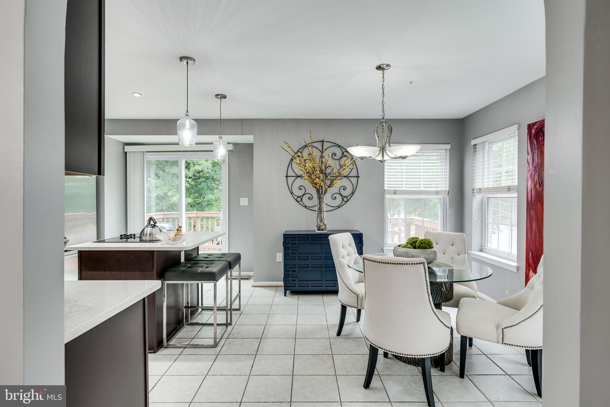 WOODVIEW VILLAGE - Residential