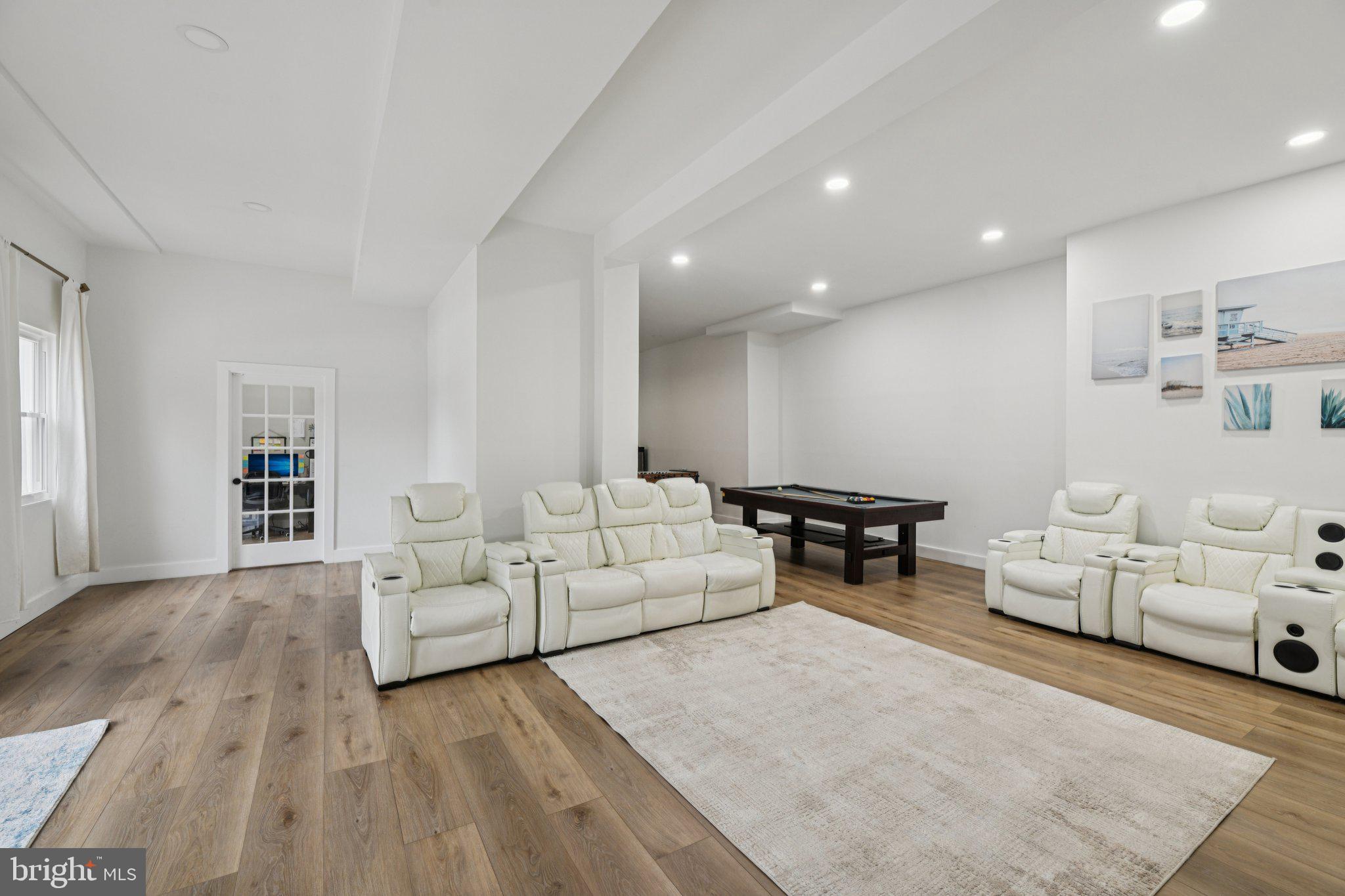 RIVER RIDGE ESTATES - Residential