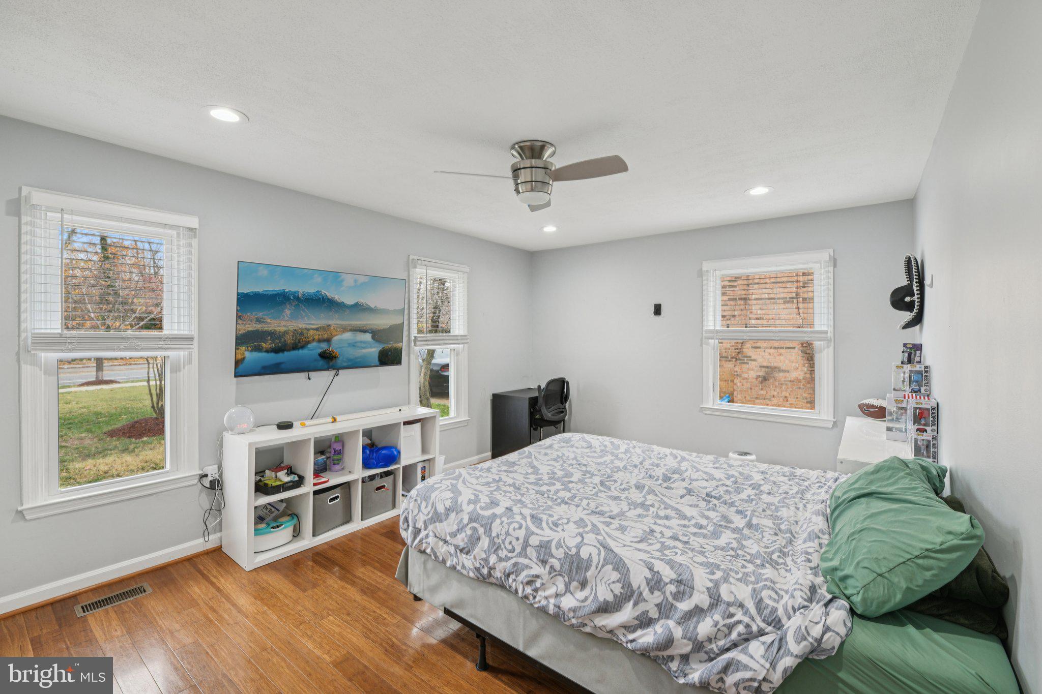 RIVER RIDGE ESTATES - Residential