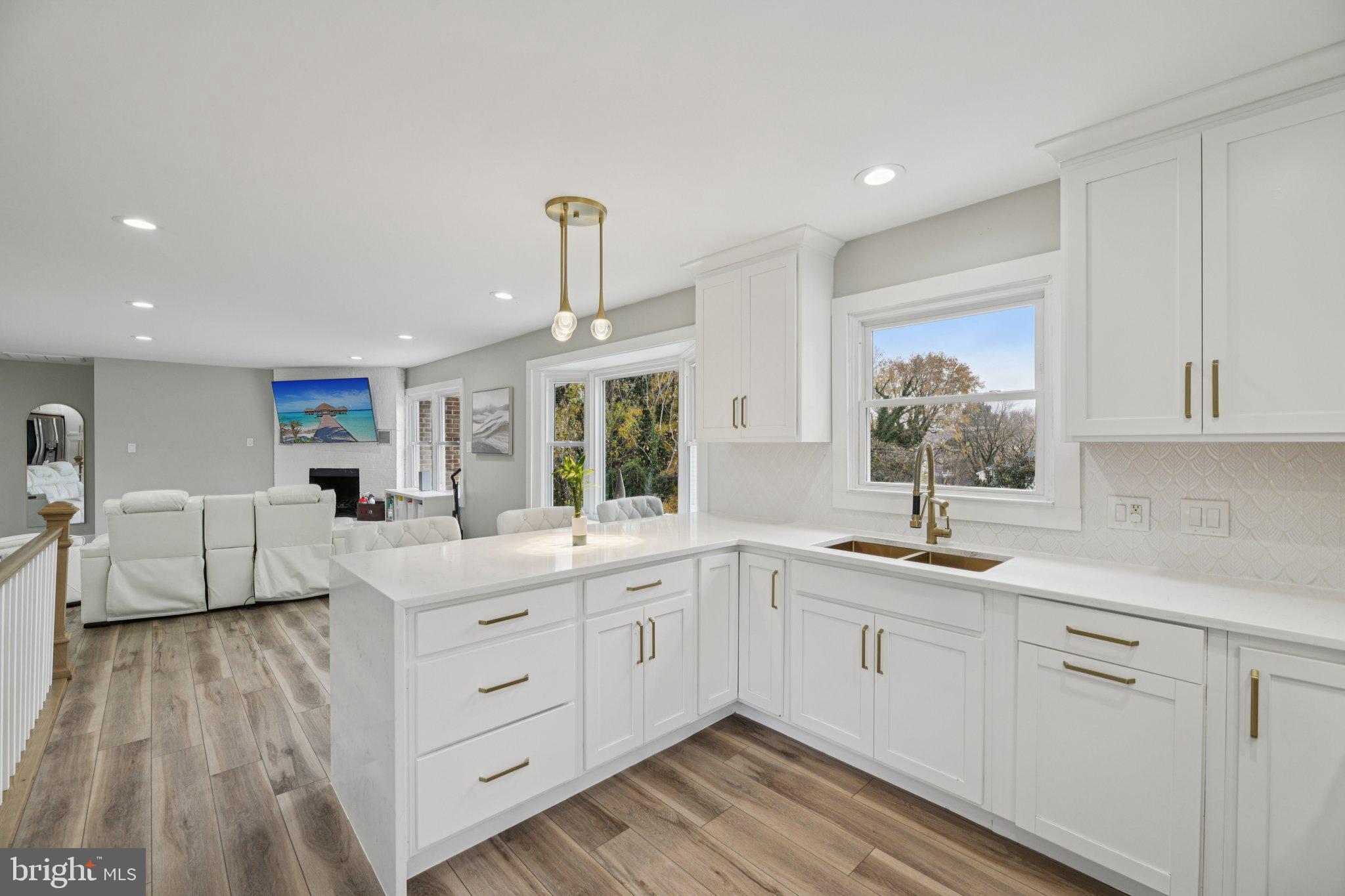 RIVER RIDGE ESTATES - Residential