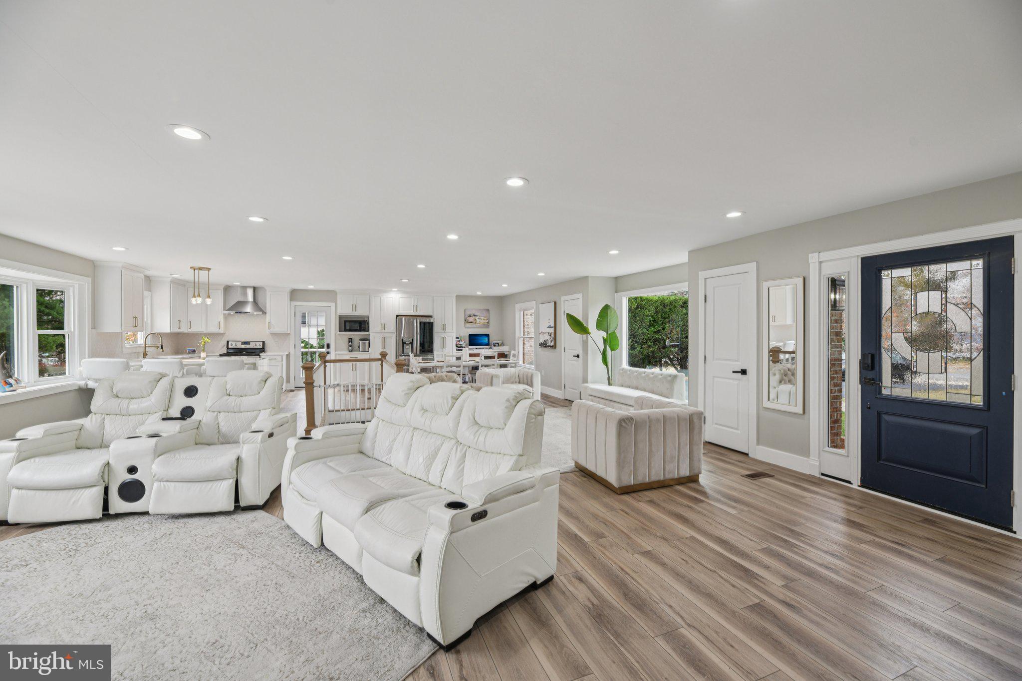 RIVER RIDGE ESTATES - Residential