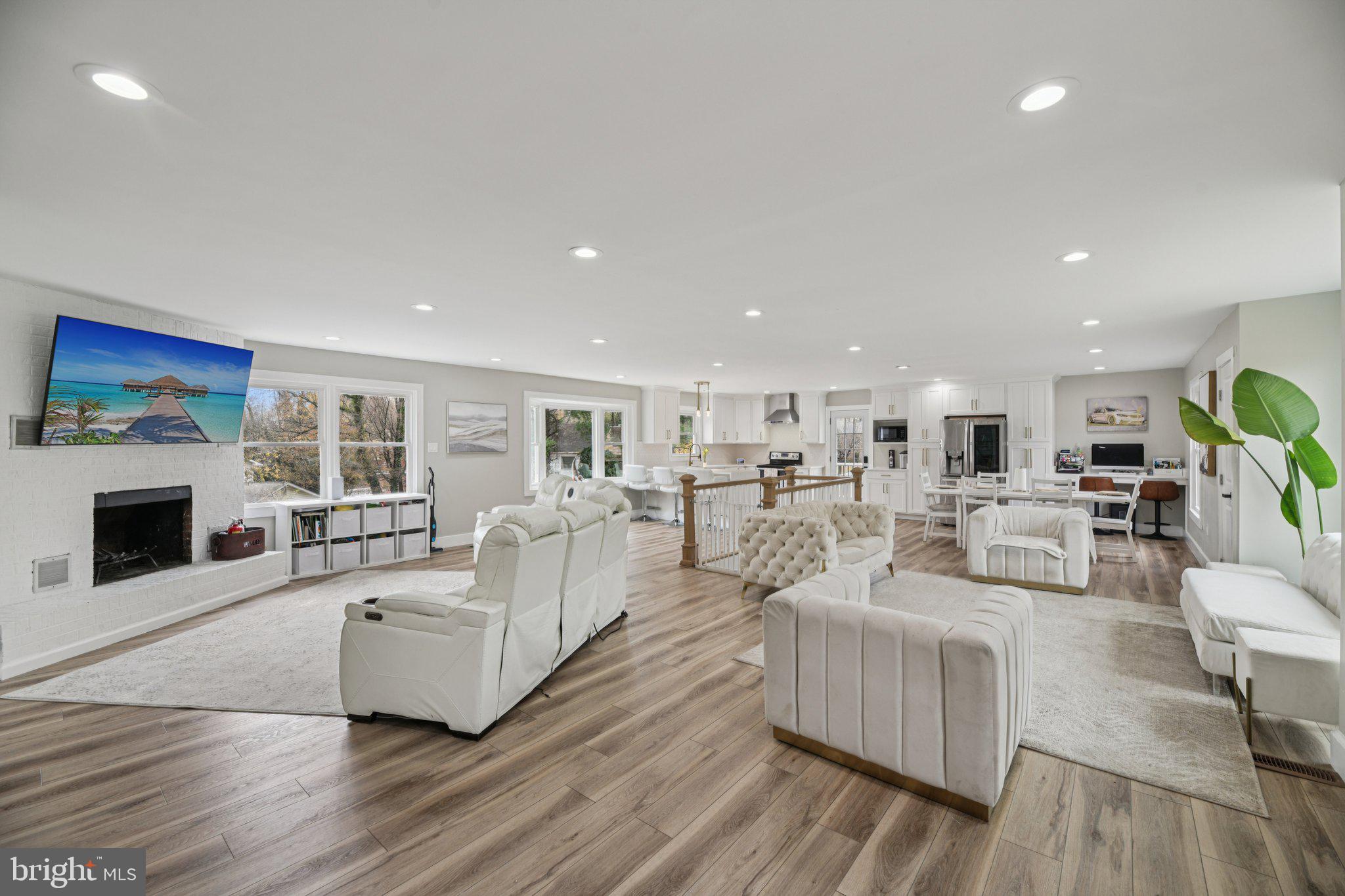 RIVER RIDGE ESTATES - Residential