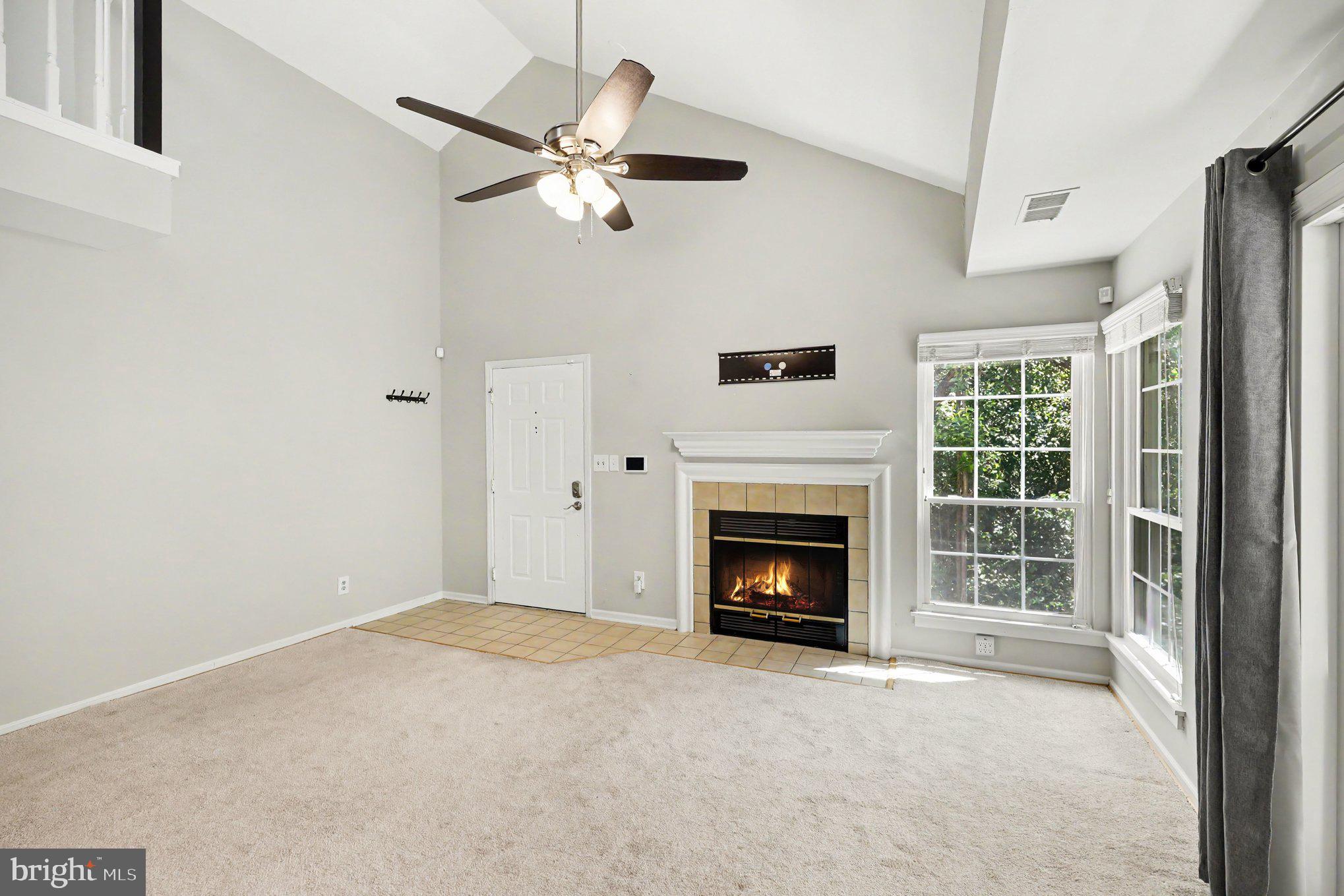 CARR AT PINECREST - Residential