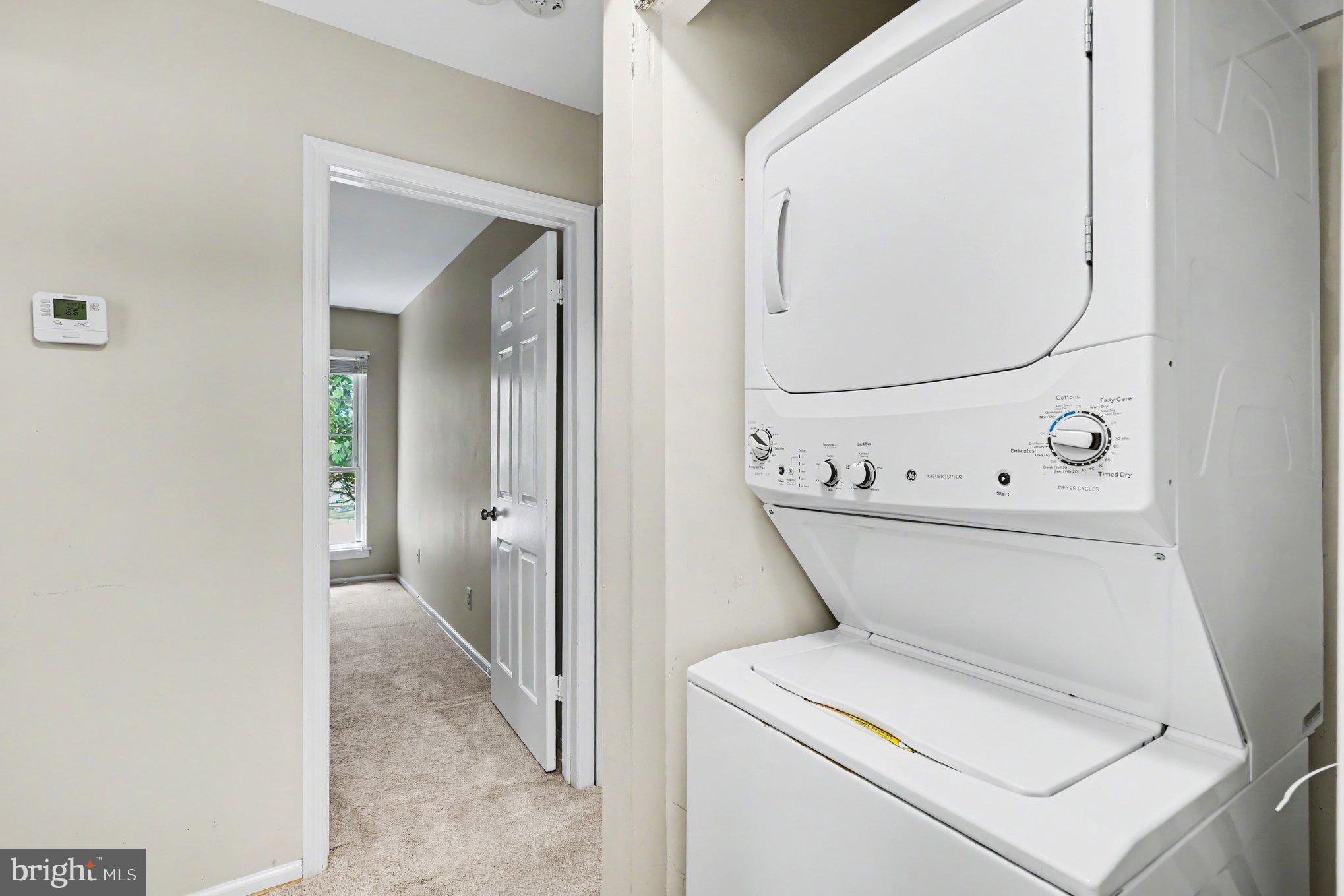 CARR AT PINECREST - Residential