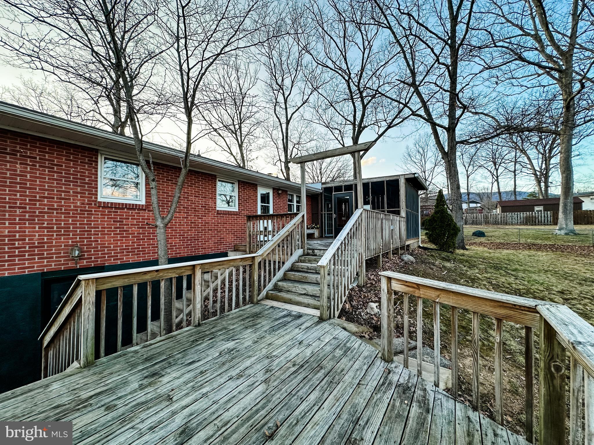 BEL AIR - Residential