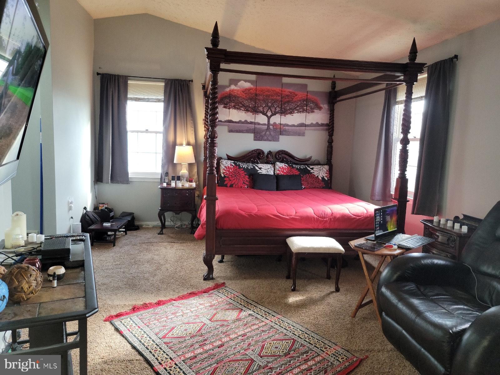 HIDDEN SPRING - Residential