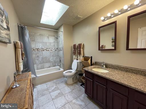 HIDDEN SPRING - Residential