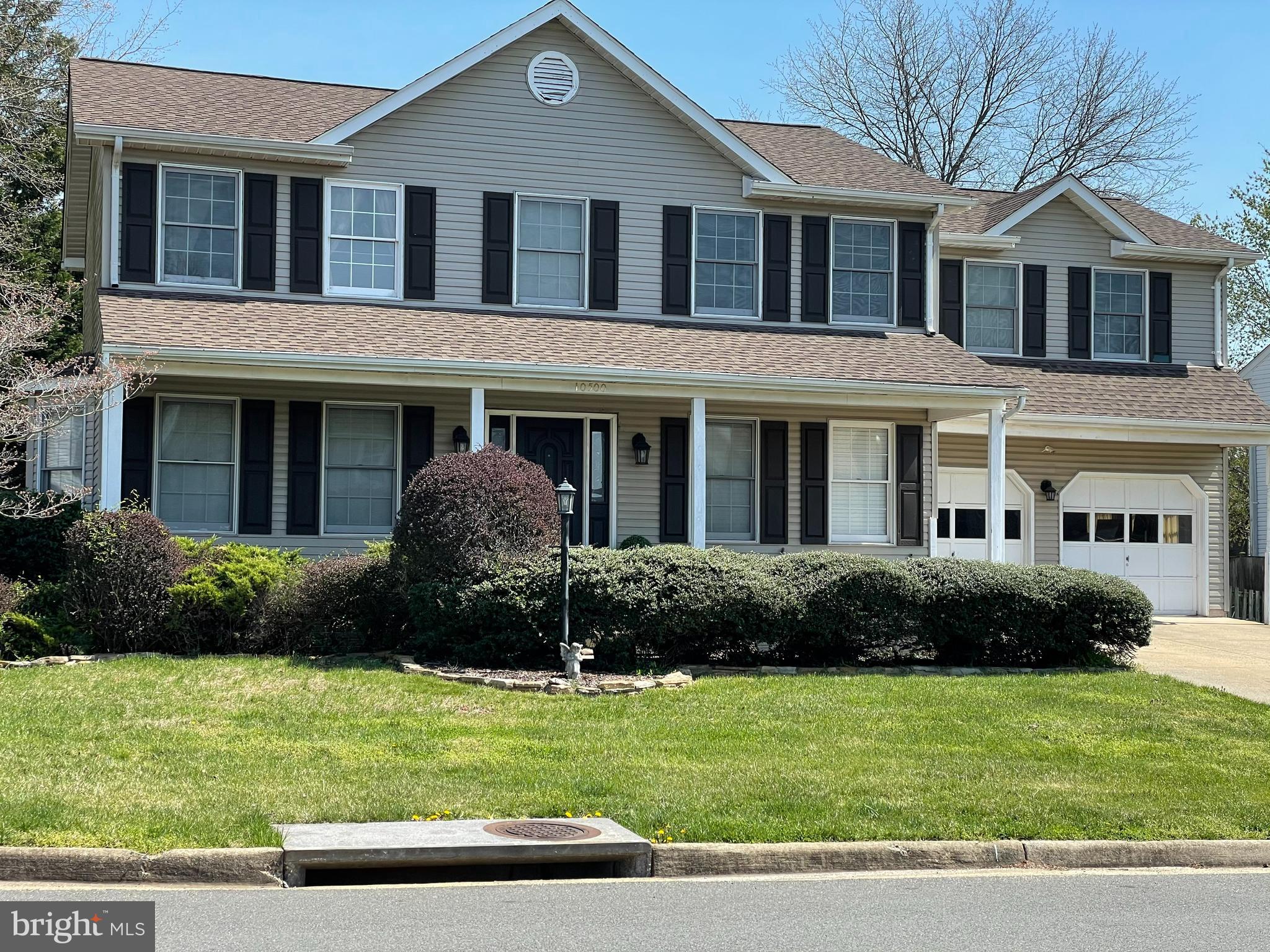 HIDDEN SPRING - Residential