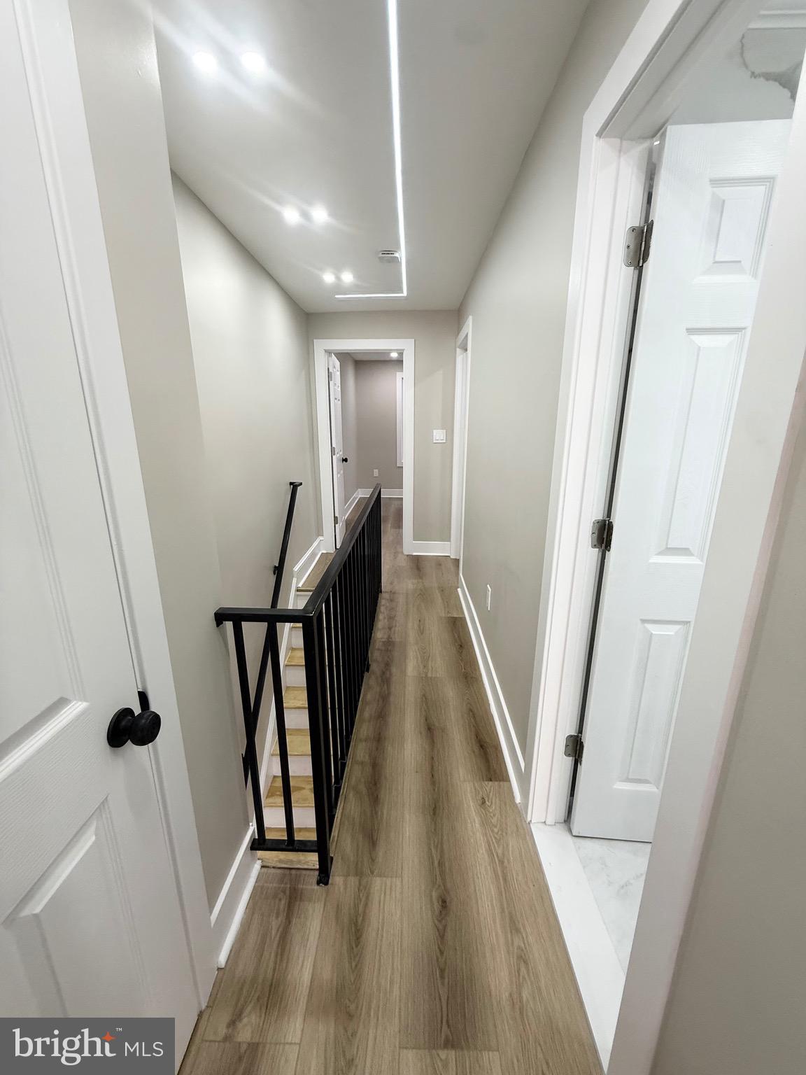 WHITMAN - Residential