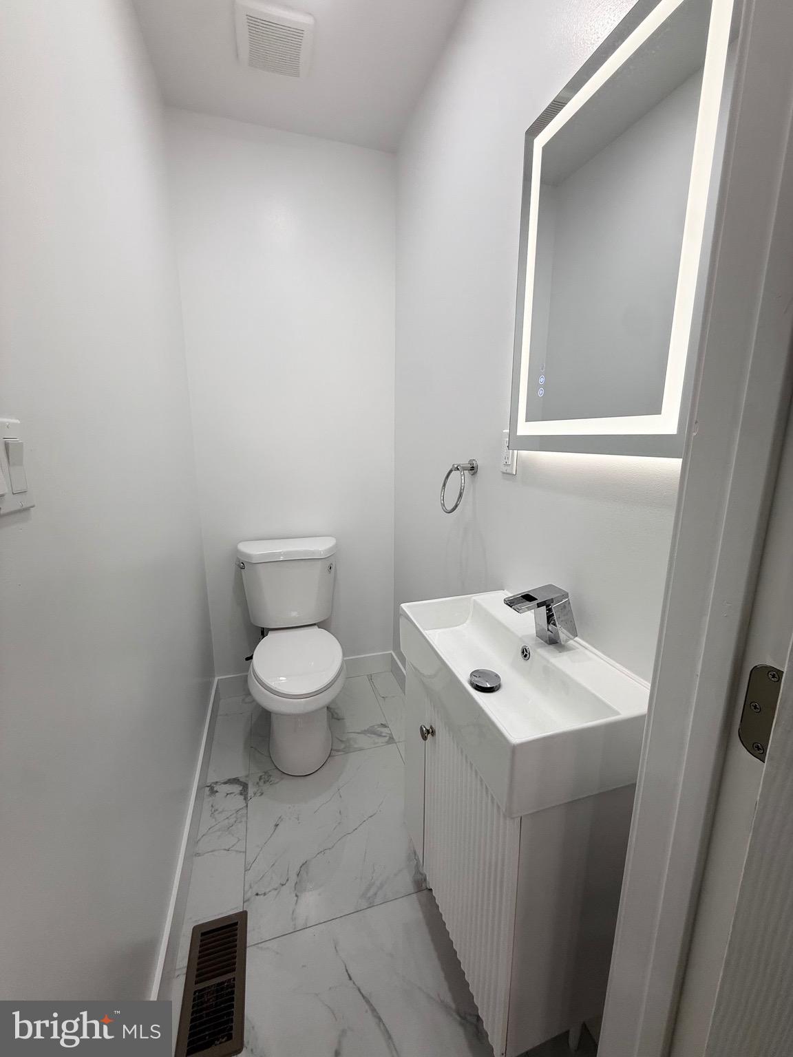 WHITMAN - Residential