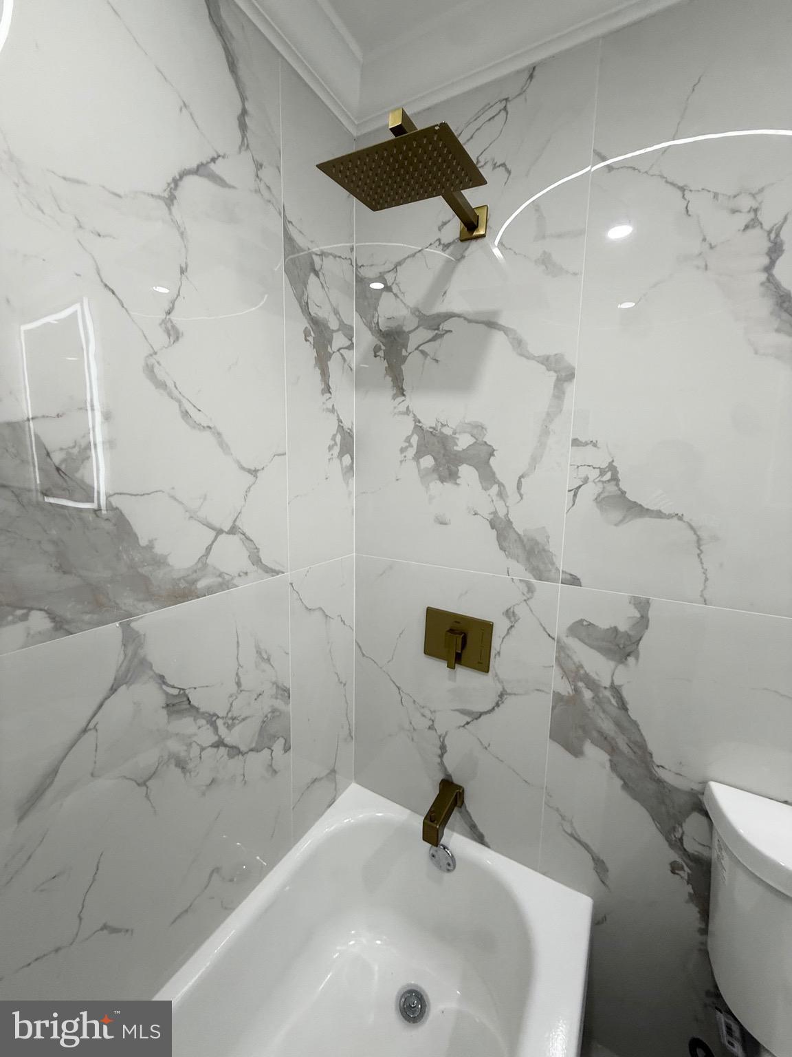 WHITMAN - Residential