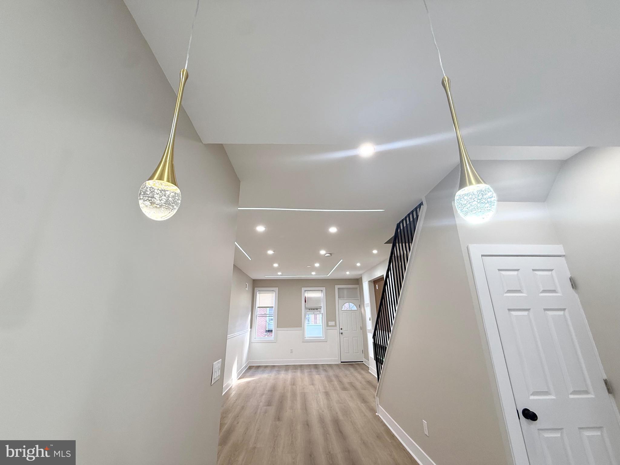 WHITMAN - Residential