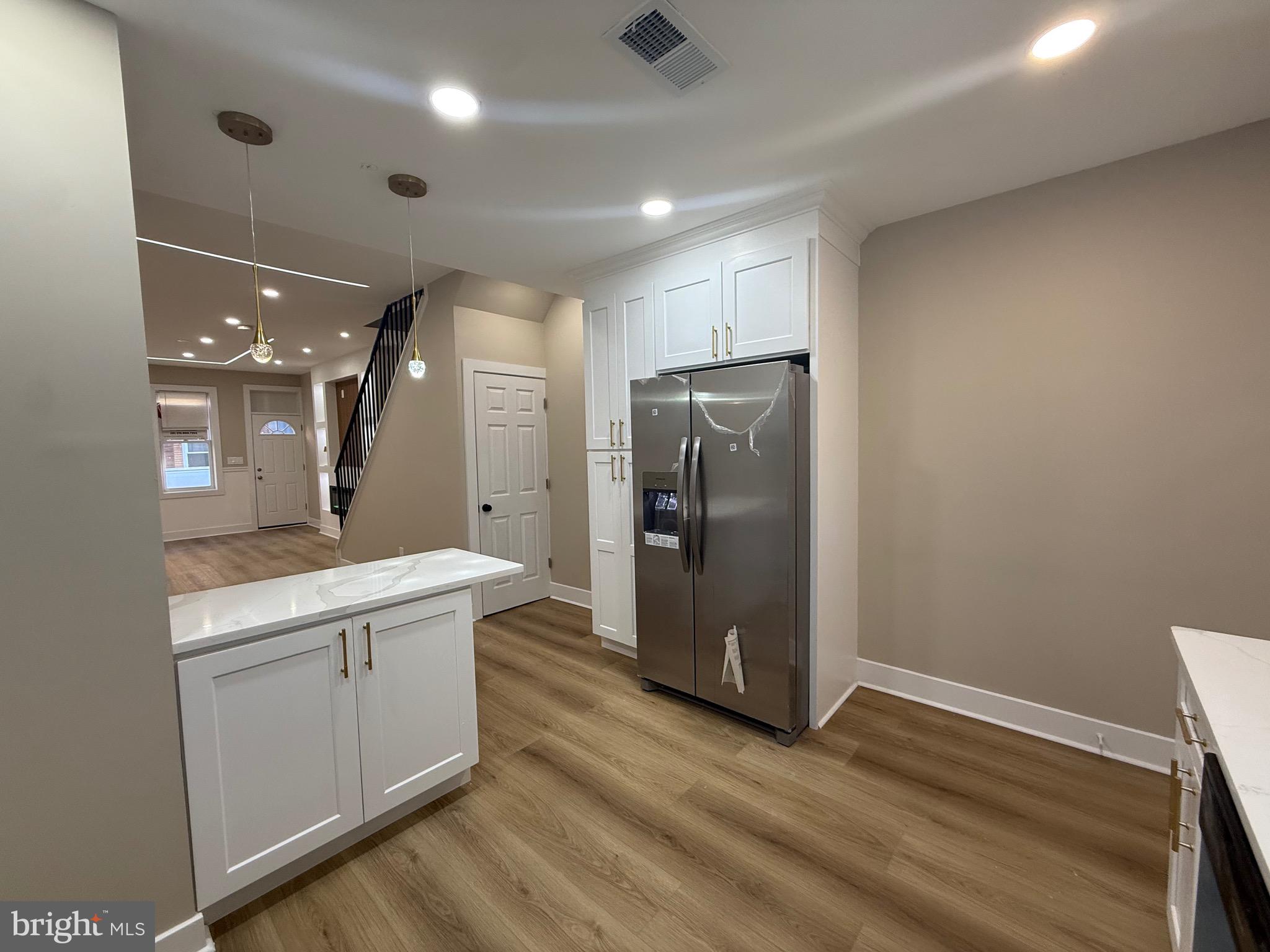 WHITMAN - Residential